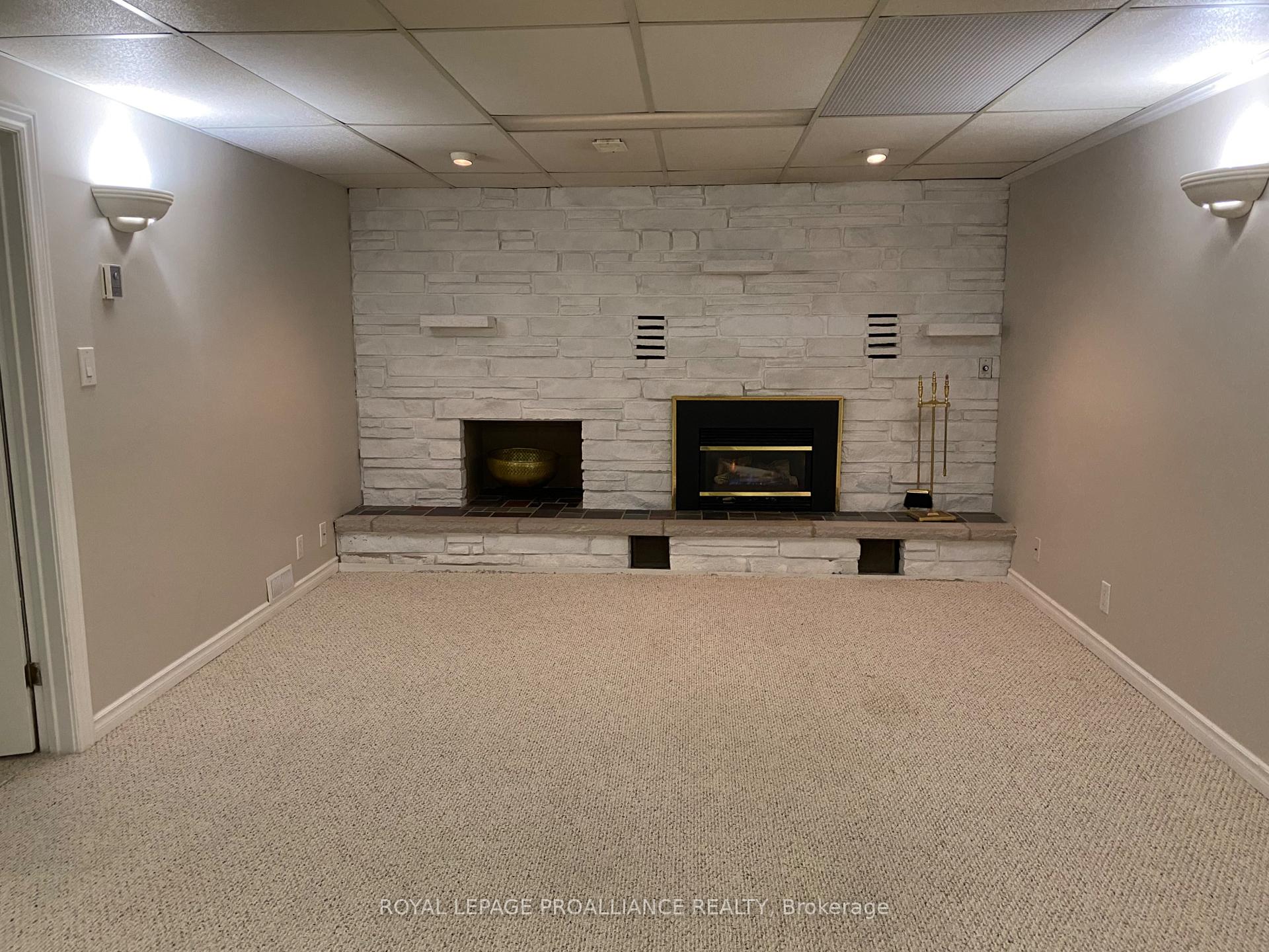 Photo 18 of 43 Bongard Crescent, Belleville, Belleville Ward — HOMEH