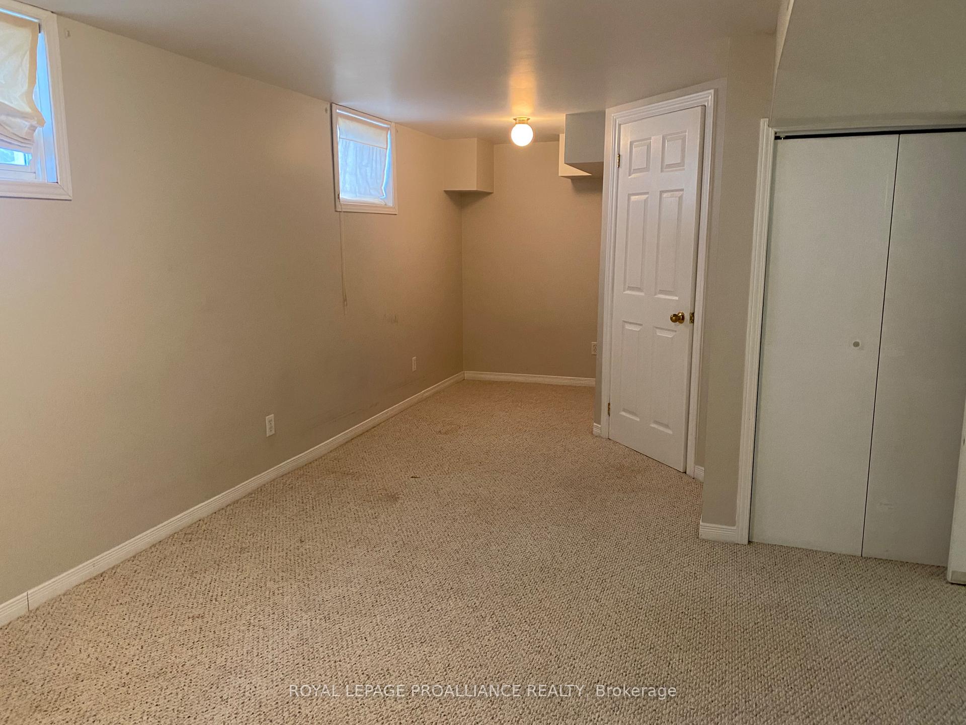 Photo 22 of 43 Bongard Crescent, Belleville, Belleville Ward — HOMEH