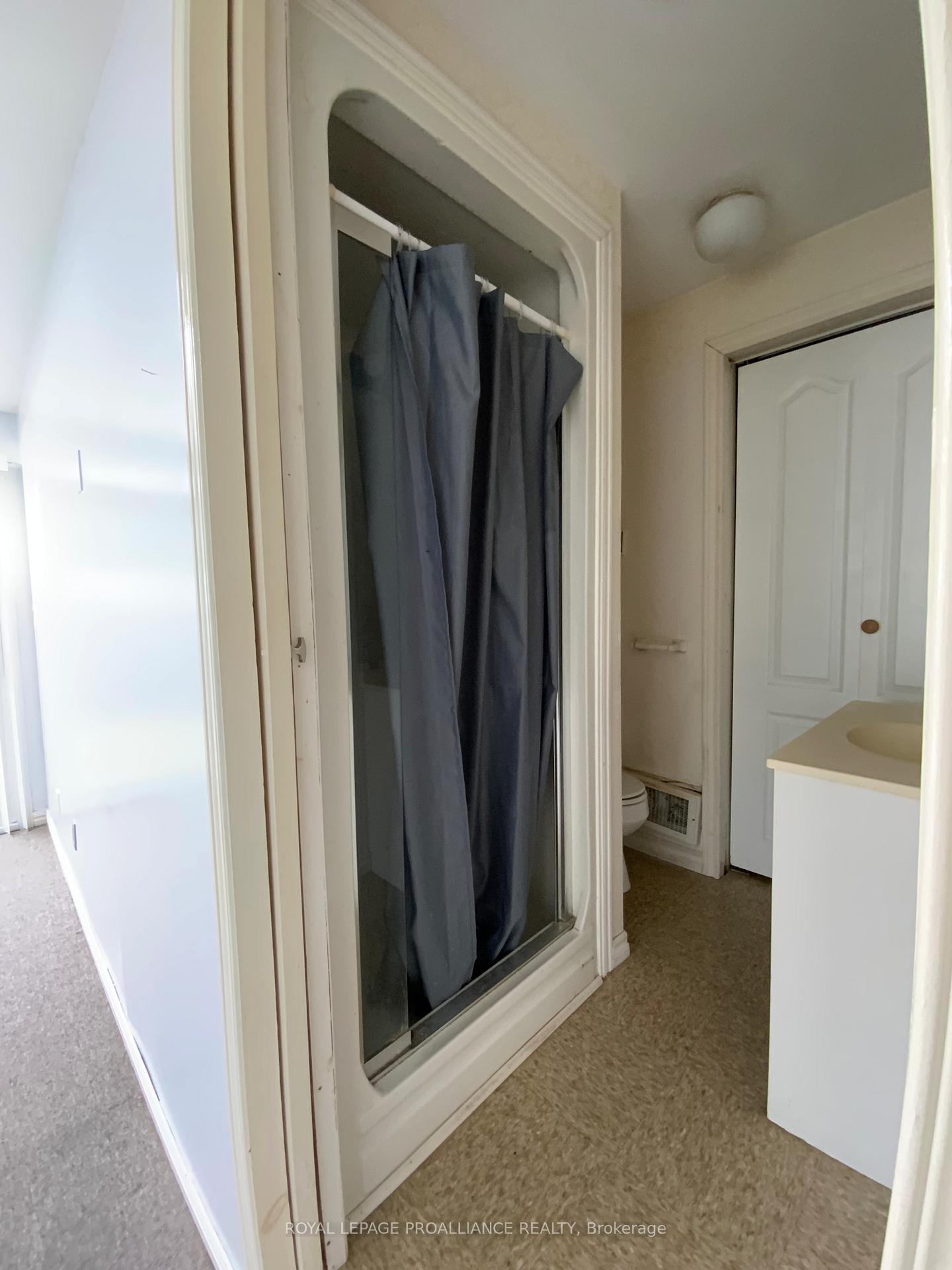 Photo 26 of 43 Bongard Crescent, Belleville, Belleville Ward — HOMEH
