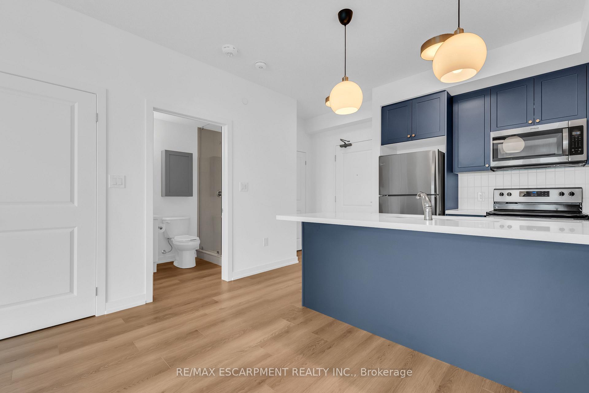 Photo 15 of Unit 904, 470 Dundas Street E, Hamilton, Waterdown — HOMEH