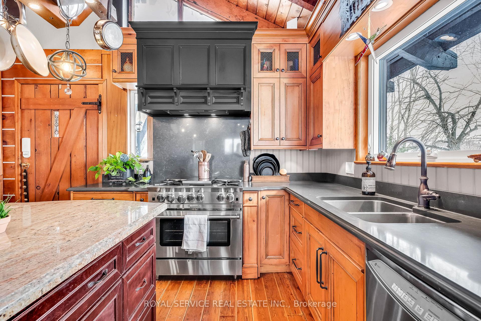 Photo 8 of Unit U11, 5374 Close Point Road, Hamilton Township, Rural Hamilton — HOMEH