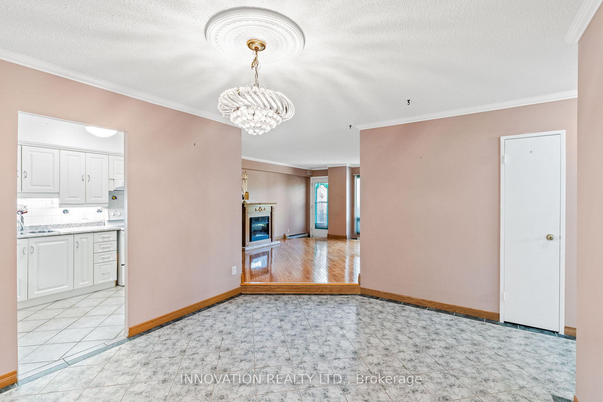 Photo 9 of Unit 206, 158C McArthur Avenue, Ottawa, Vanier — HOMEH