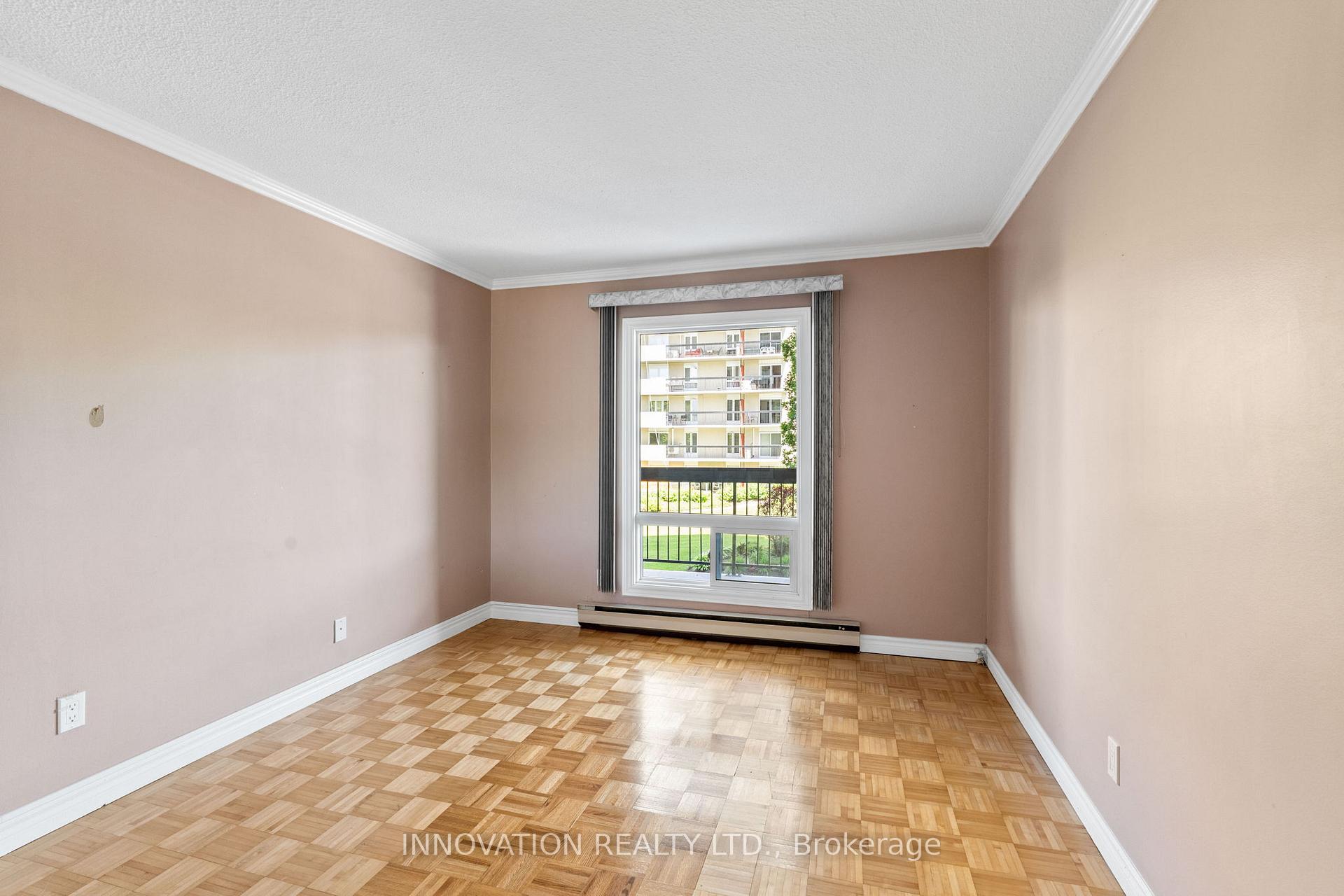 Photo 12 of Unit 206, 158C McArthur Avenue, Ottawa, Vanier — HOMEH