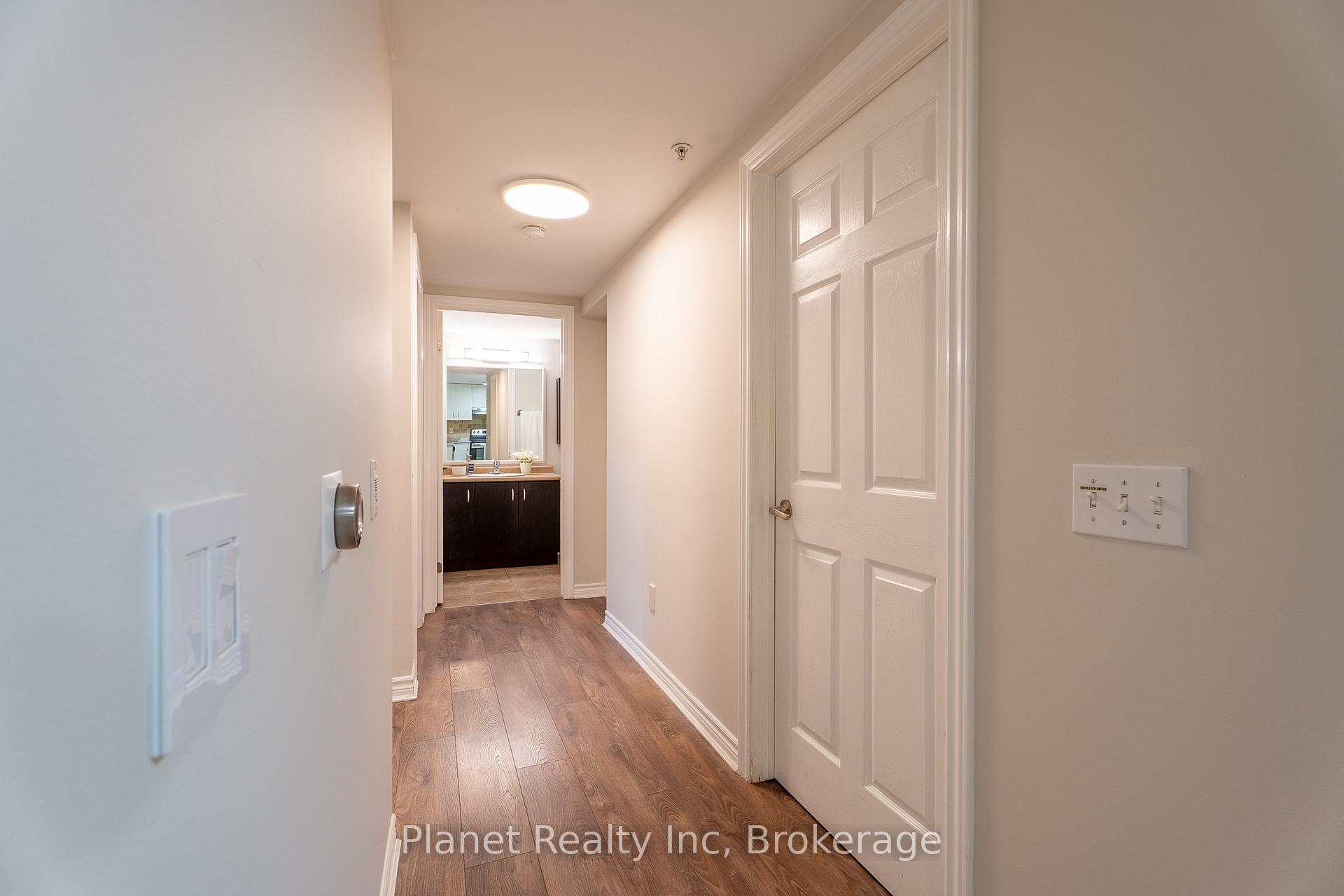 Photo 3 of Unit 110, 39 Goodwin Drive, Guelph, Pineridge/Westminster Woods — HOMEH
