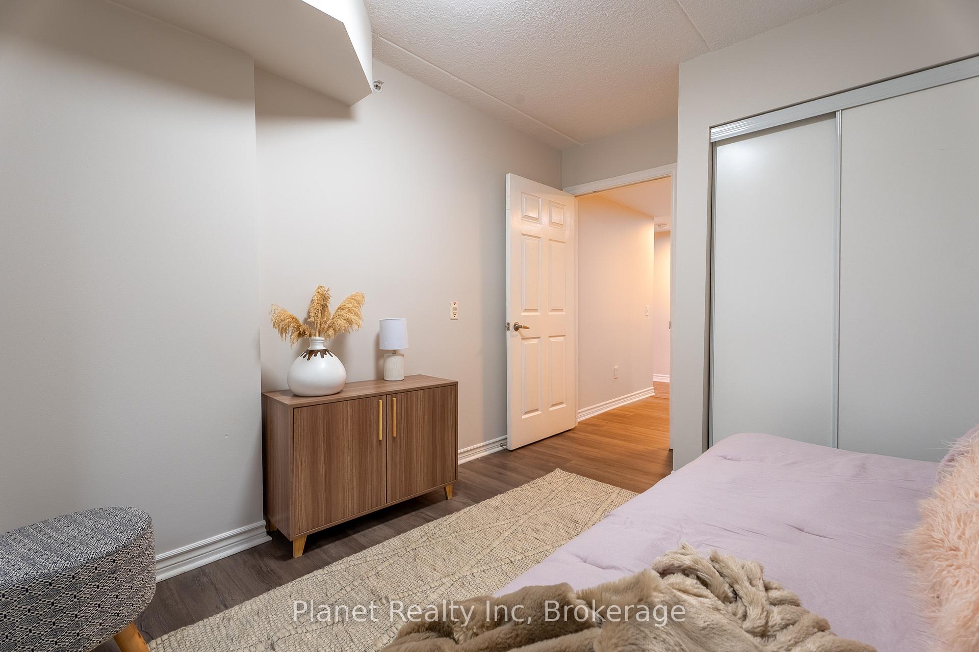 Photo 8 of Unit 110, 39 Goodwin Drive, Guelph, Pineridge/Westminster Woods — HOMEH