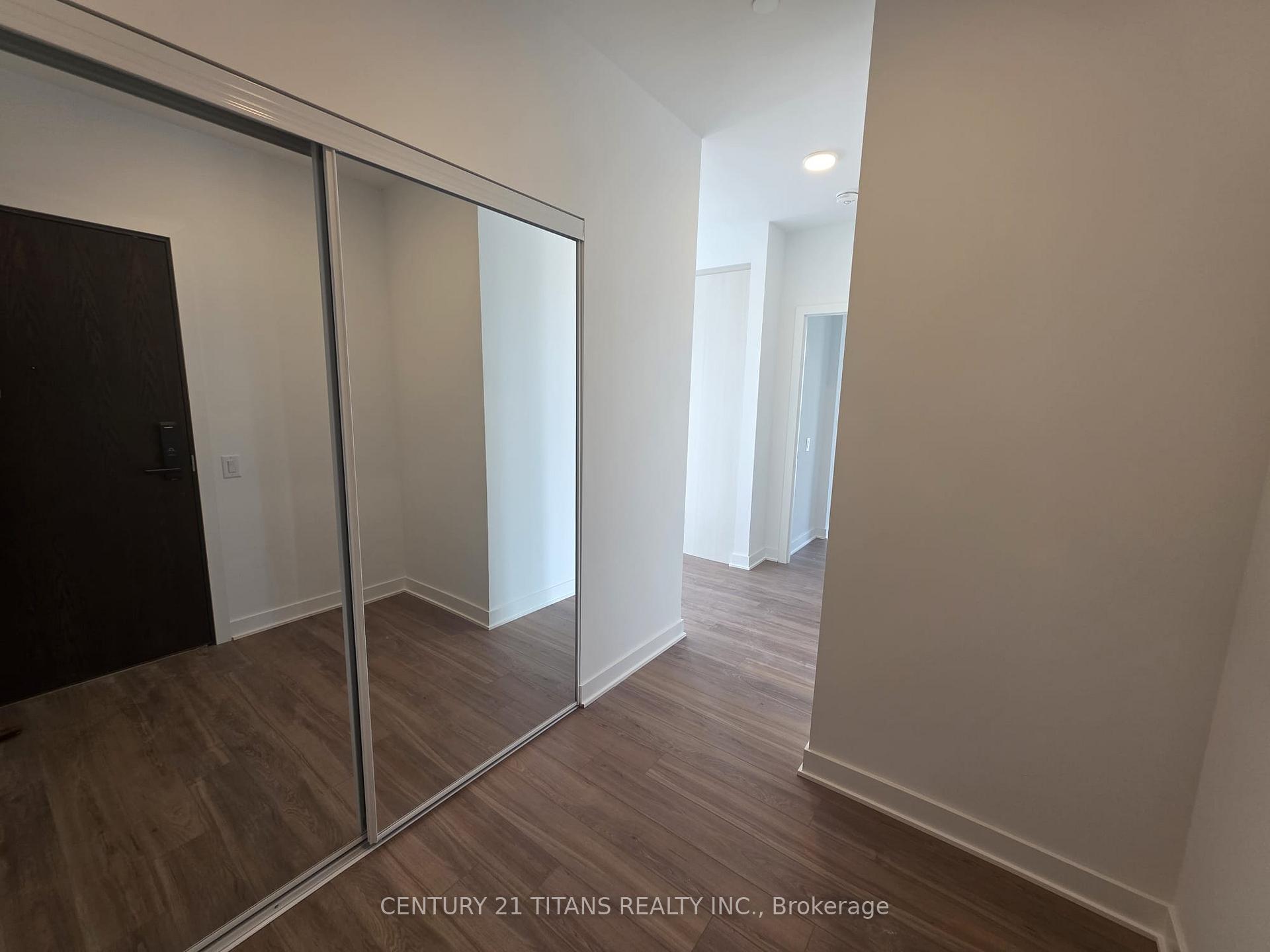 Photo 5 of Unit 1606, 2782 Barton Street E, Hamilton, Riverdale — HOMEH
