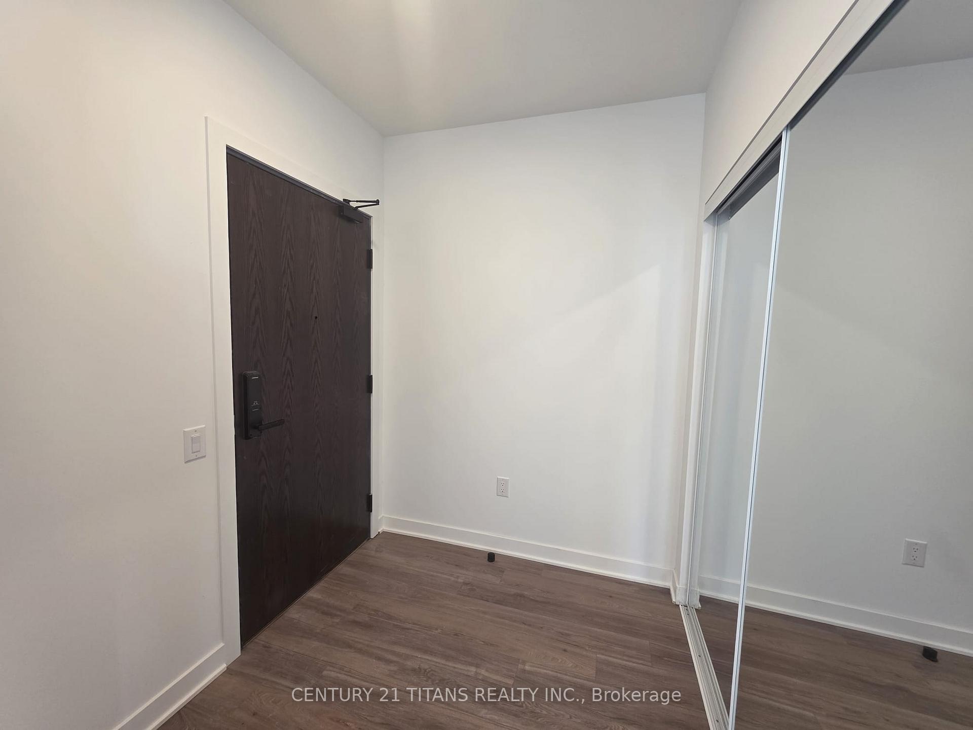 Photo 2 of Unit 1606, 2782 Barton Street E, Hamilton, Riverdale — HOMEH