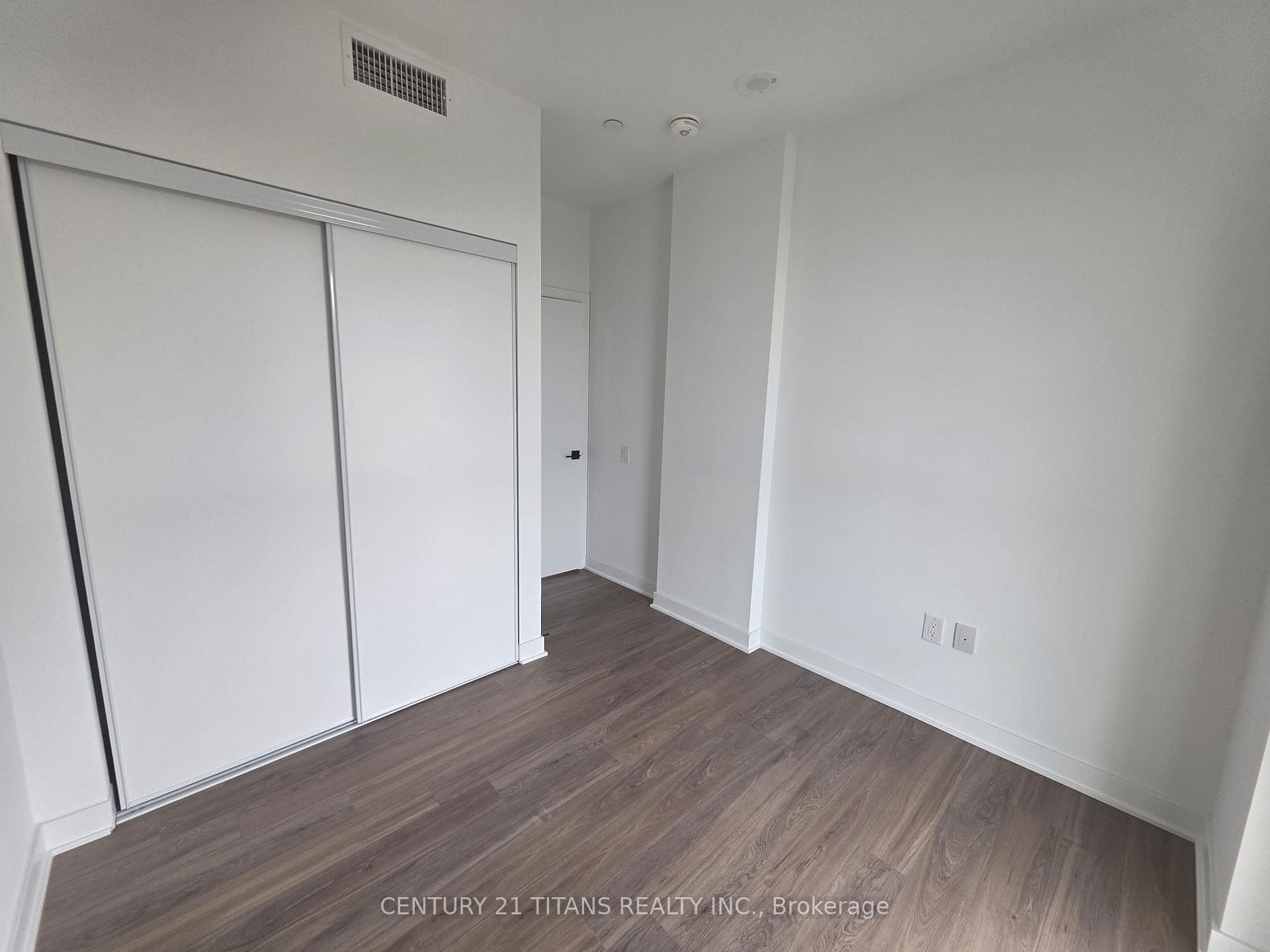 Photo 8 of Unit 1606, 2782 Barton Street E, Hamilton, Riverdale — HOMEH