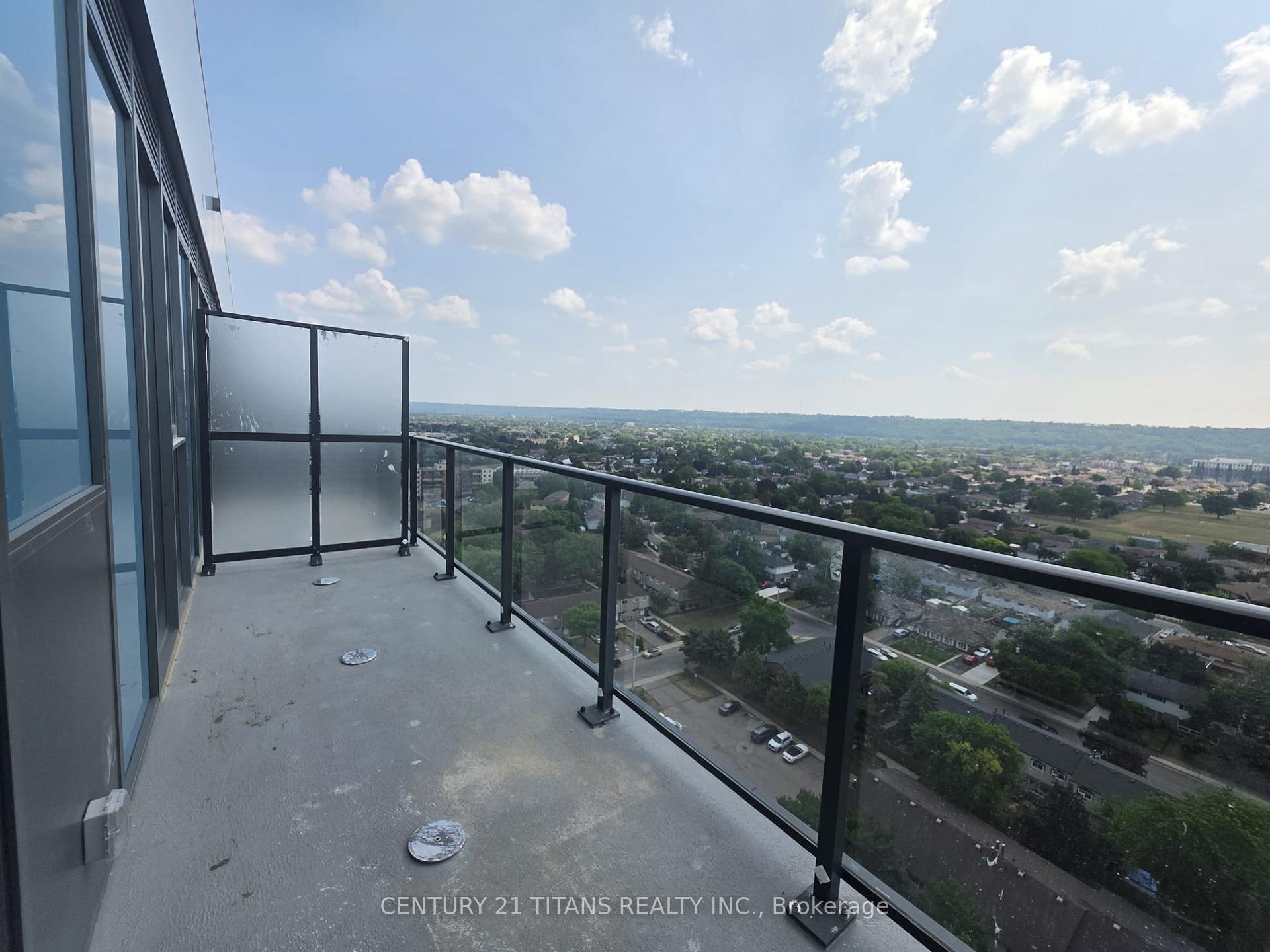 Photo 15 of Unit 1606, 2782 Barton Street E, Hamilton, Riverdale — HOMEH