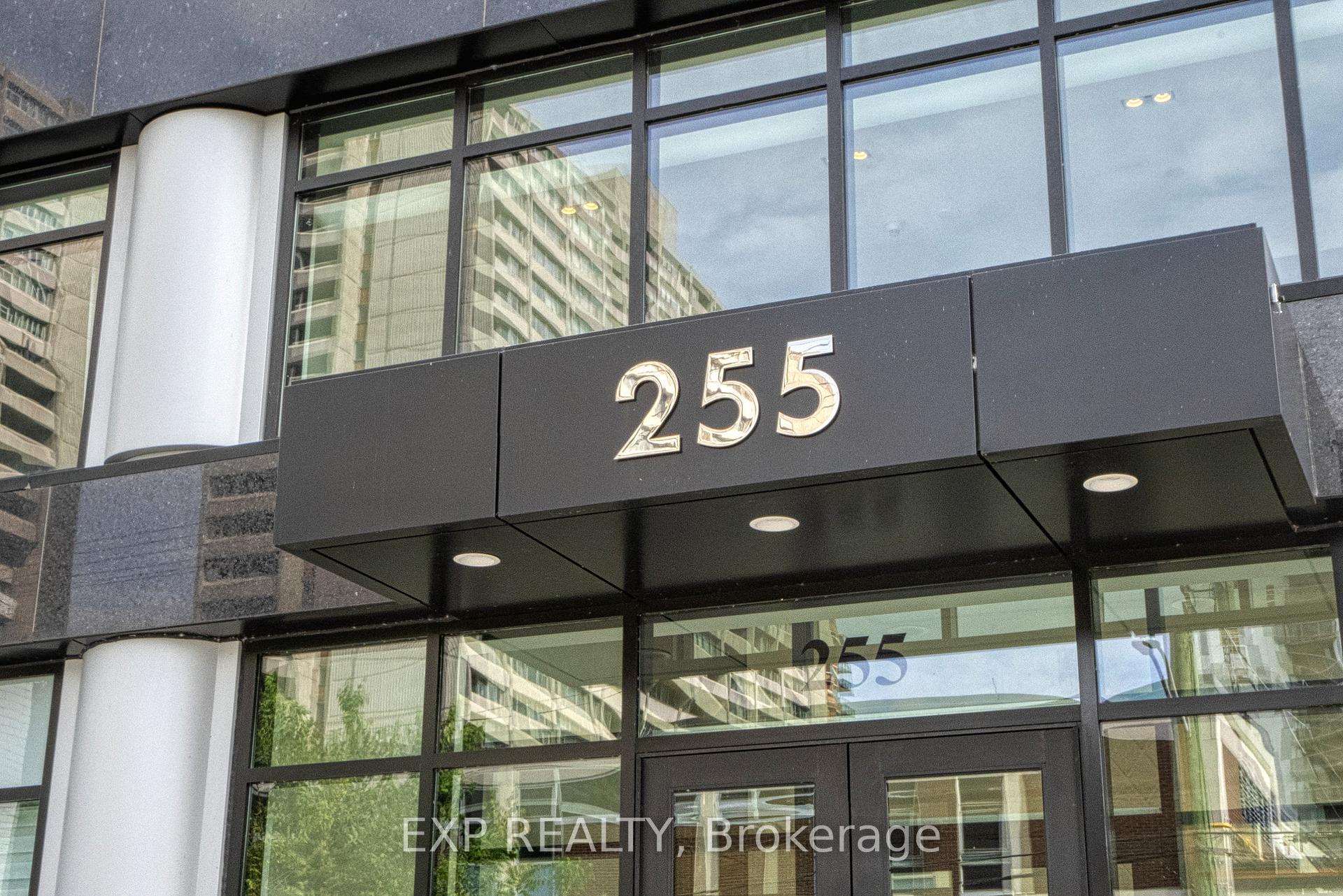 Photo 11 of Unit 1011, 255 Bay Street, Ottawa, Ottawa Centre — HOMEH