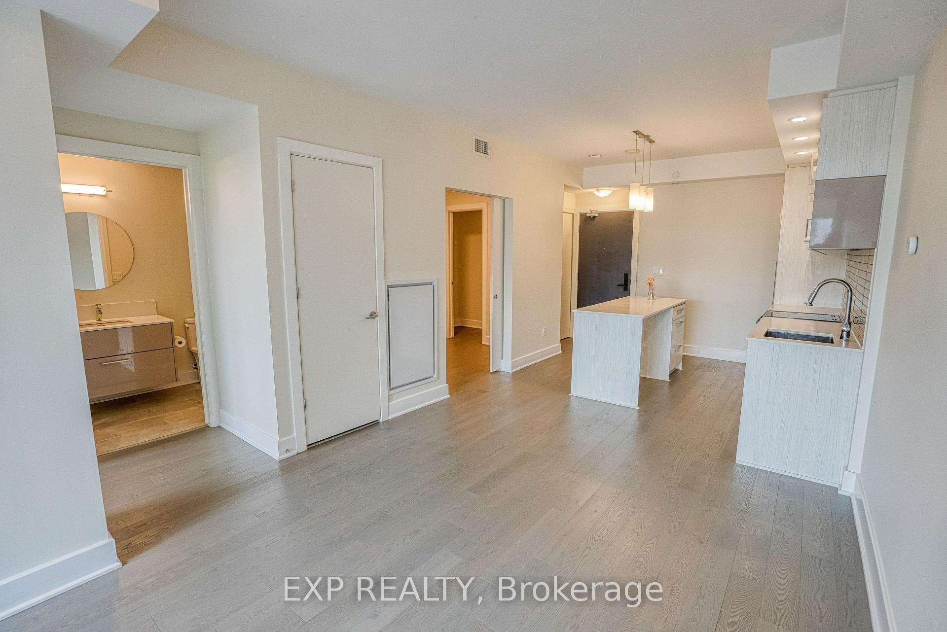 Photo 5 of Unit 1011, 255 Bay Street, Ottawa, Ottawa Centre — HOMEH