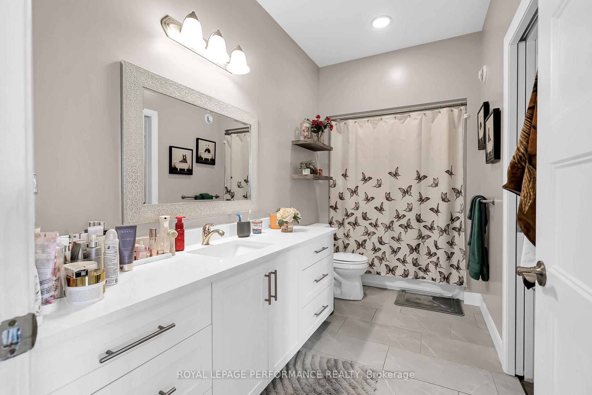 Photo 17 of 121 Bellwood Drive, Cornwall — HOMEH