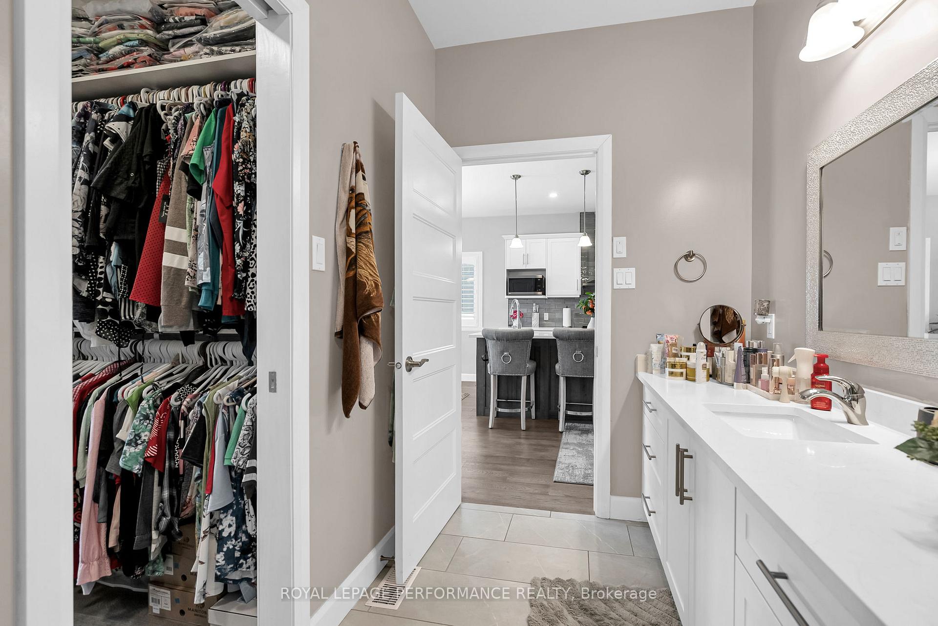 Photo 18 of 121 Bellwood Drive, Cornwall — HOMEH