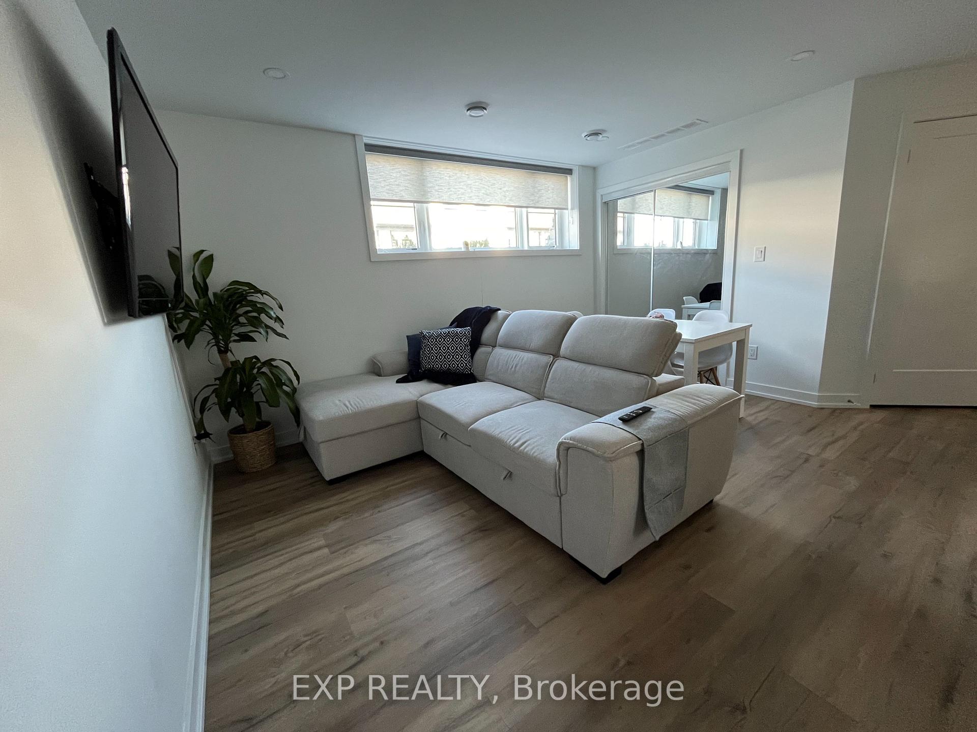 Photo 12 of Unit 711, 4263 Fourth Avenue, Niagara Falls, Downtown — HOMEH