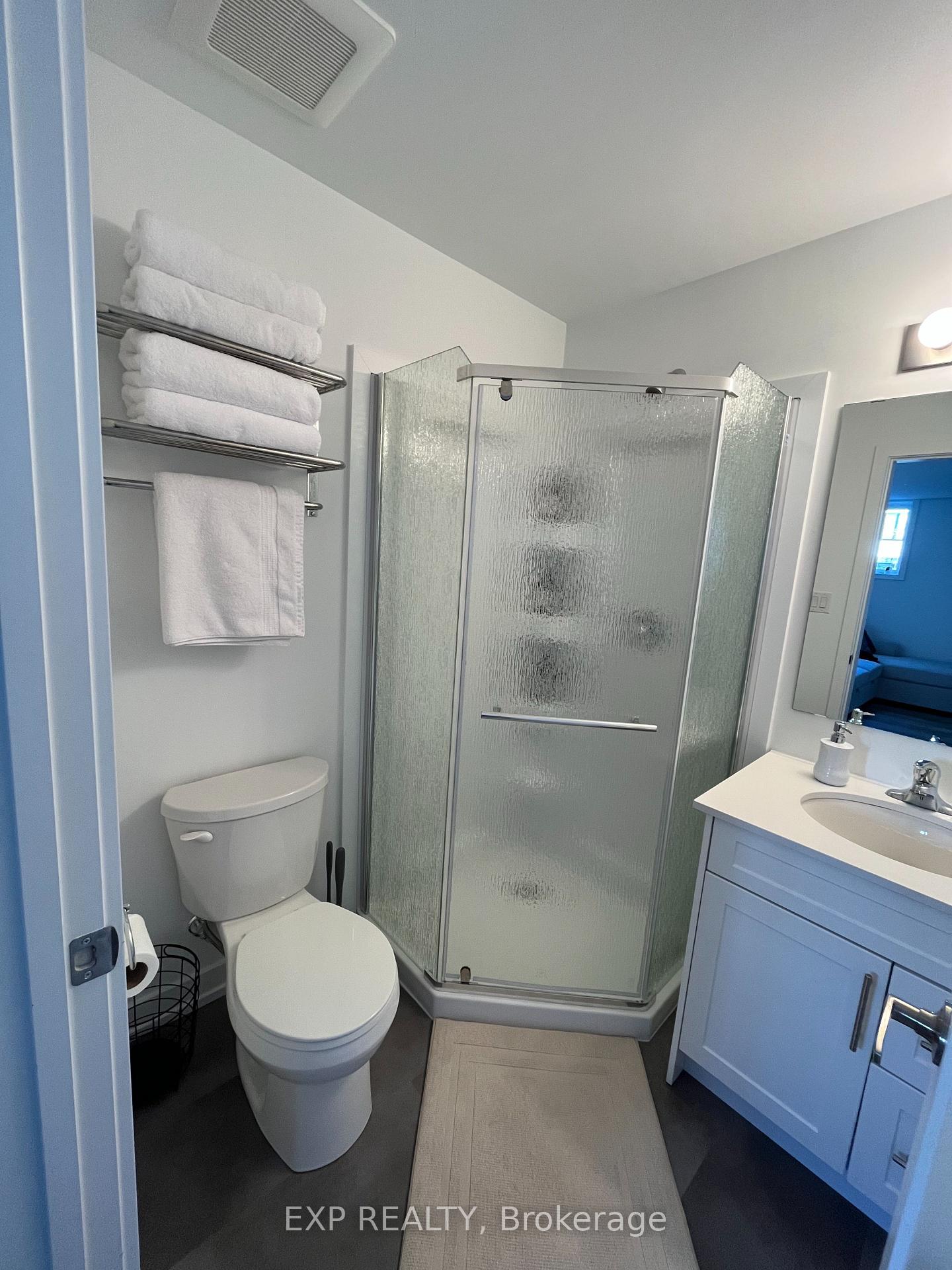 Photo 6 of Unit 711, 4263 Fourth Avenue, Niagara Falls, Downtown — HOMEH