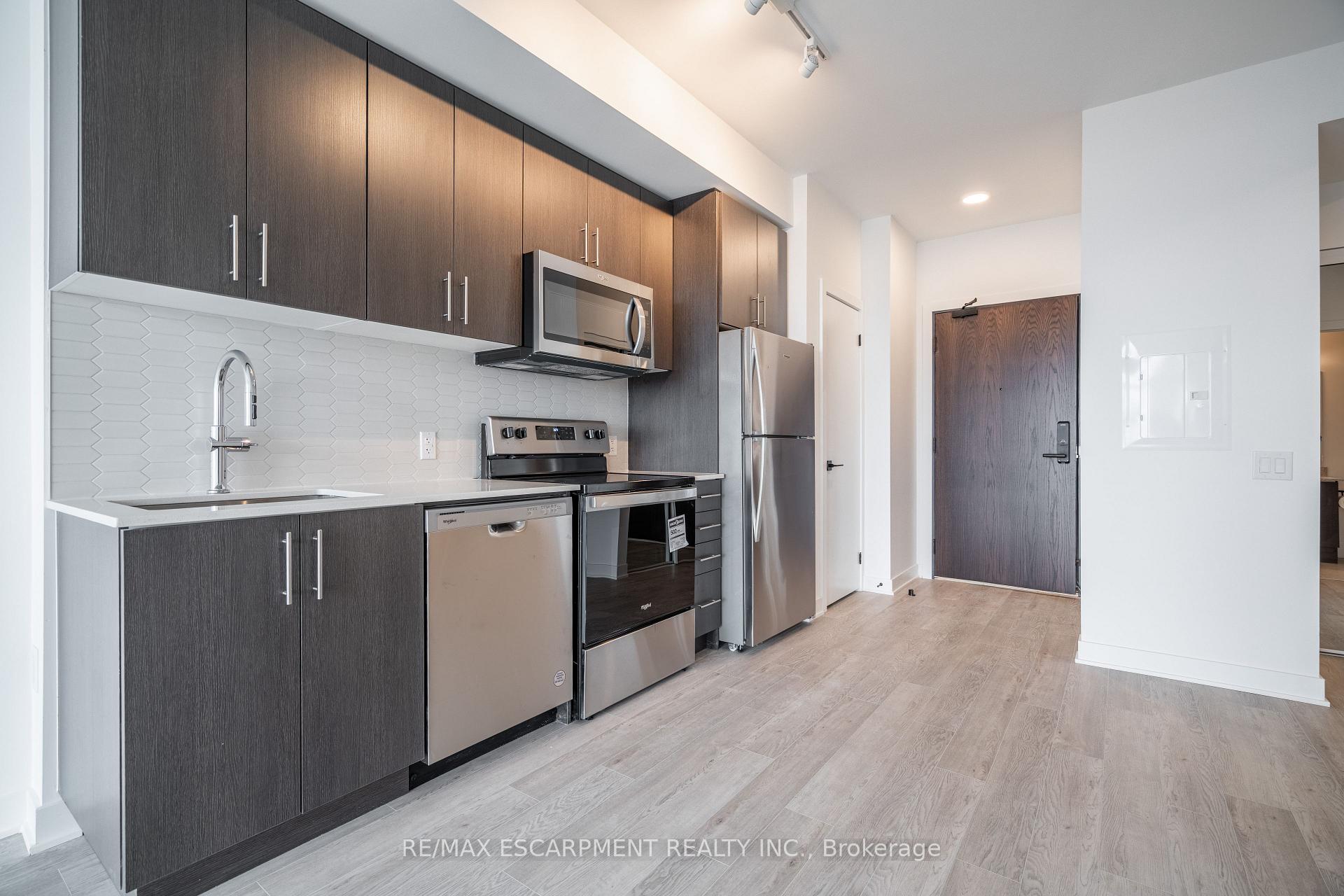 Photo 14 of Unit 1002, 2782 Barton Street, Hamilton, Riverdale — HOMEH