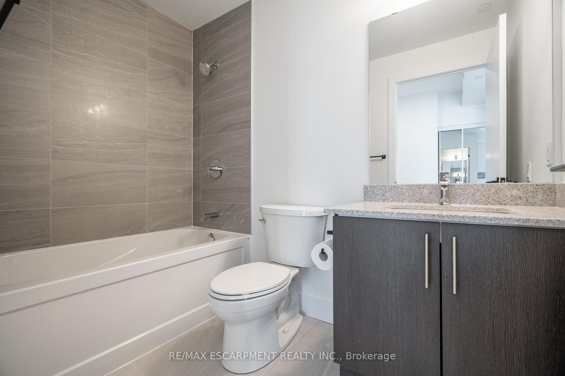 Photo 7 of Unit 1002, 2782 Barton Street, Hamilton, Riverdale — HOMEH