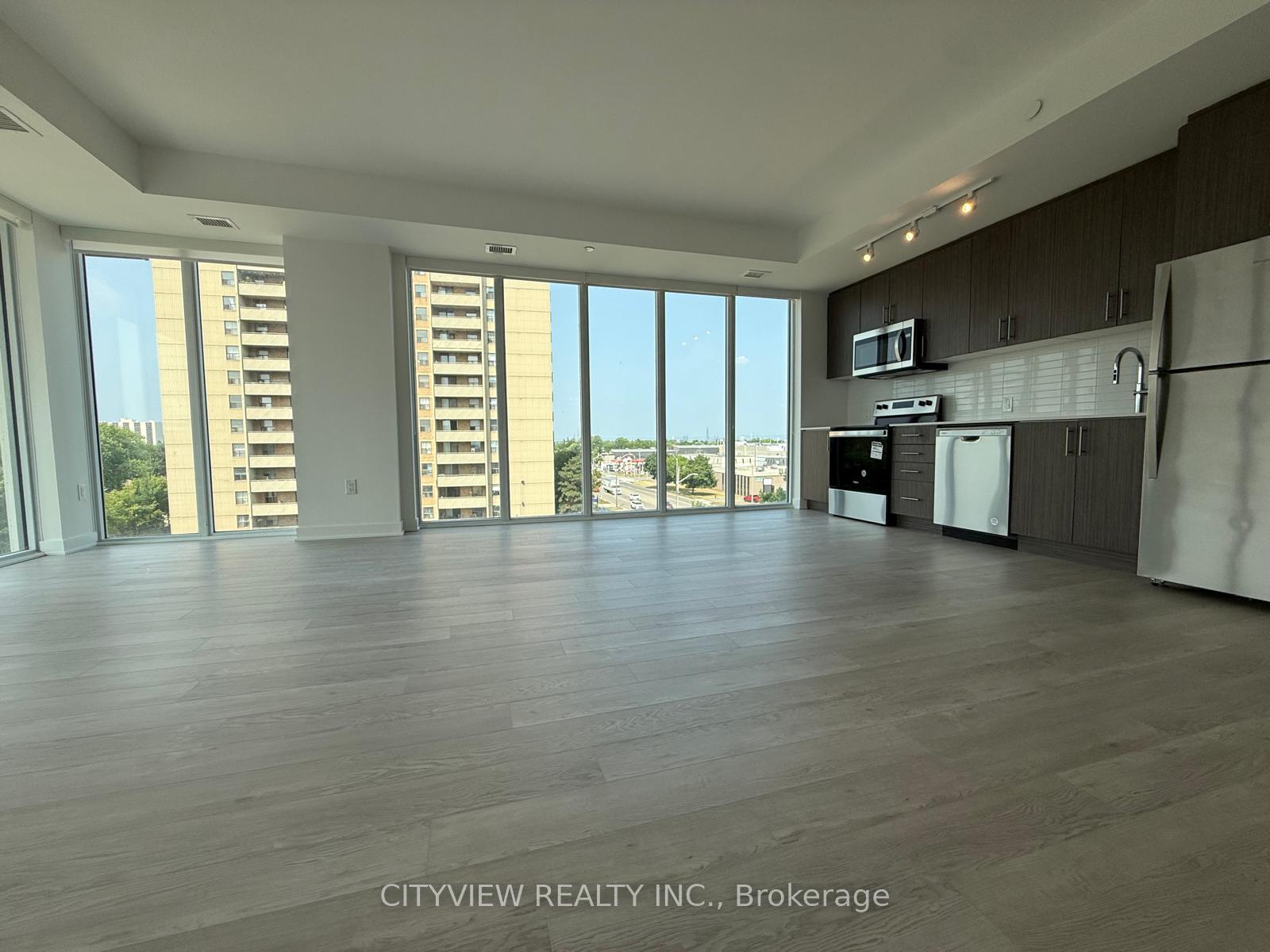 Photo 9 of Unit 406, 2782 Barton Street E, Hamilton, Riverdale — HOMEH