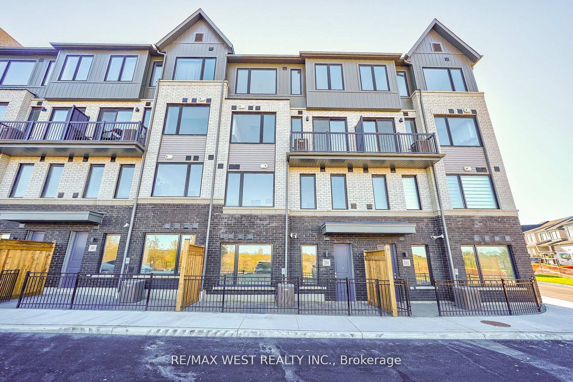 Front of Unit 201, 160 Densmore Road