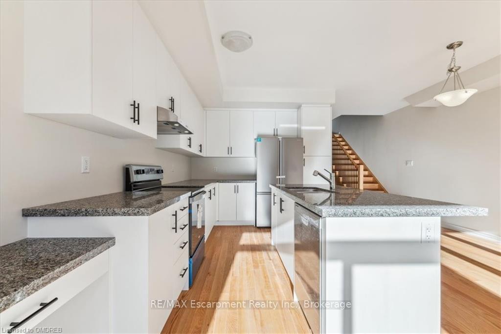Photo 22 of 1390 National, Burlington, Tyandaga — HOMEH