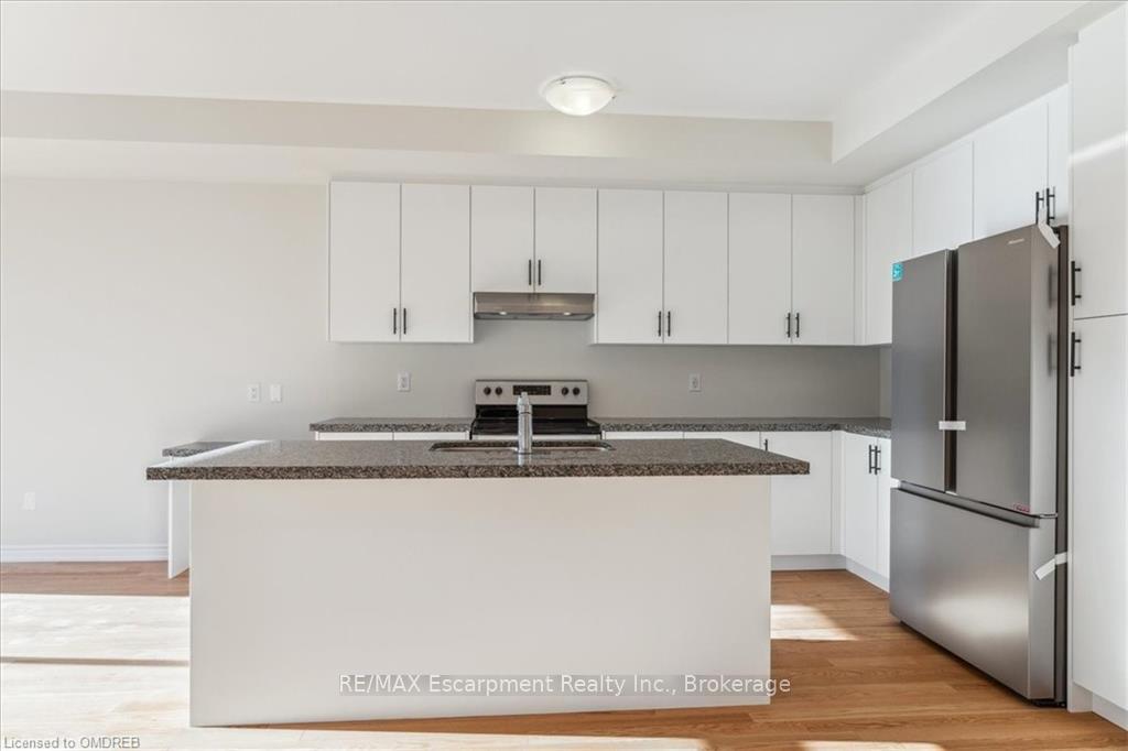 Photo 23 of 1390 National, Burlington, Tyandaga — HOMEH