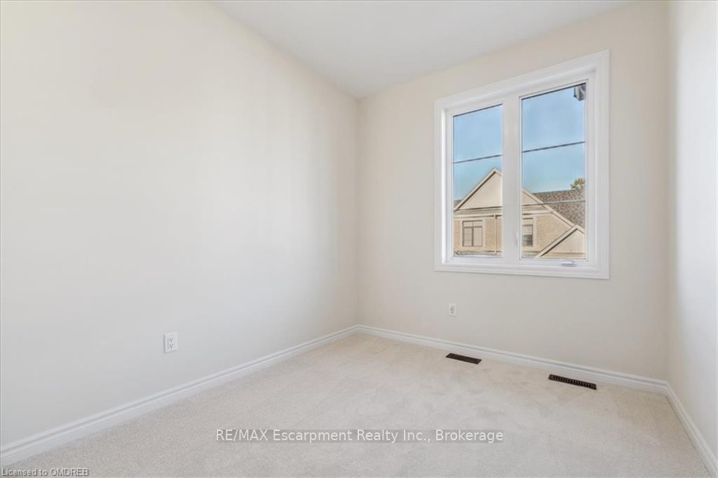 Photo 37 of 1390 National, Burlington, Tyandaga — HOMEH
