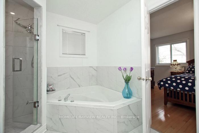 Photo 25 of 96 Fairwood Drive, Georgina, Keswick South — HOMEH