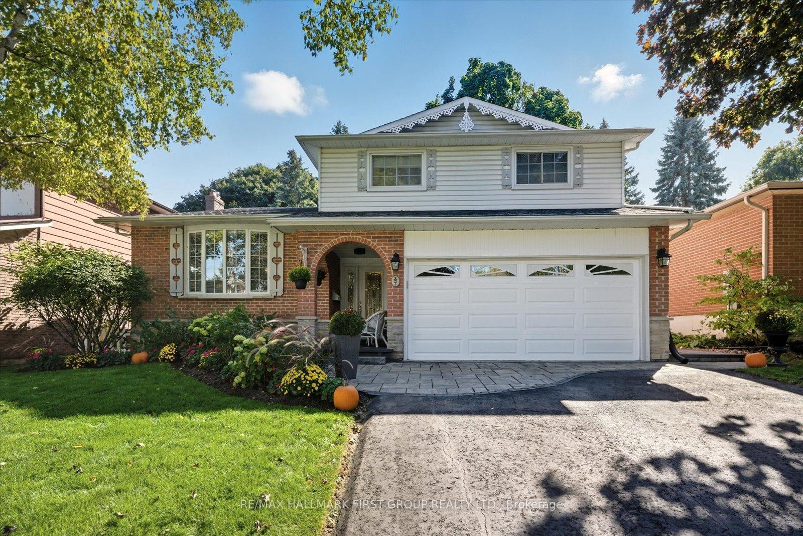 Photo 1 of 7 Spry Avenue, Clarington, Bowmanville — HOMEH