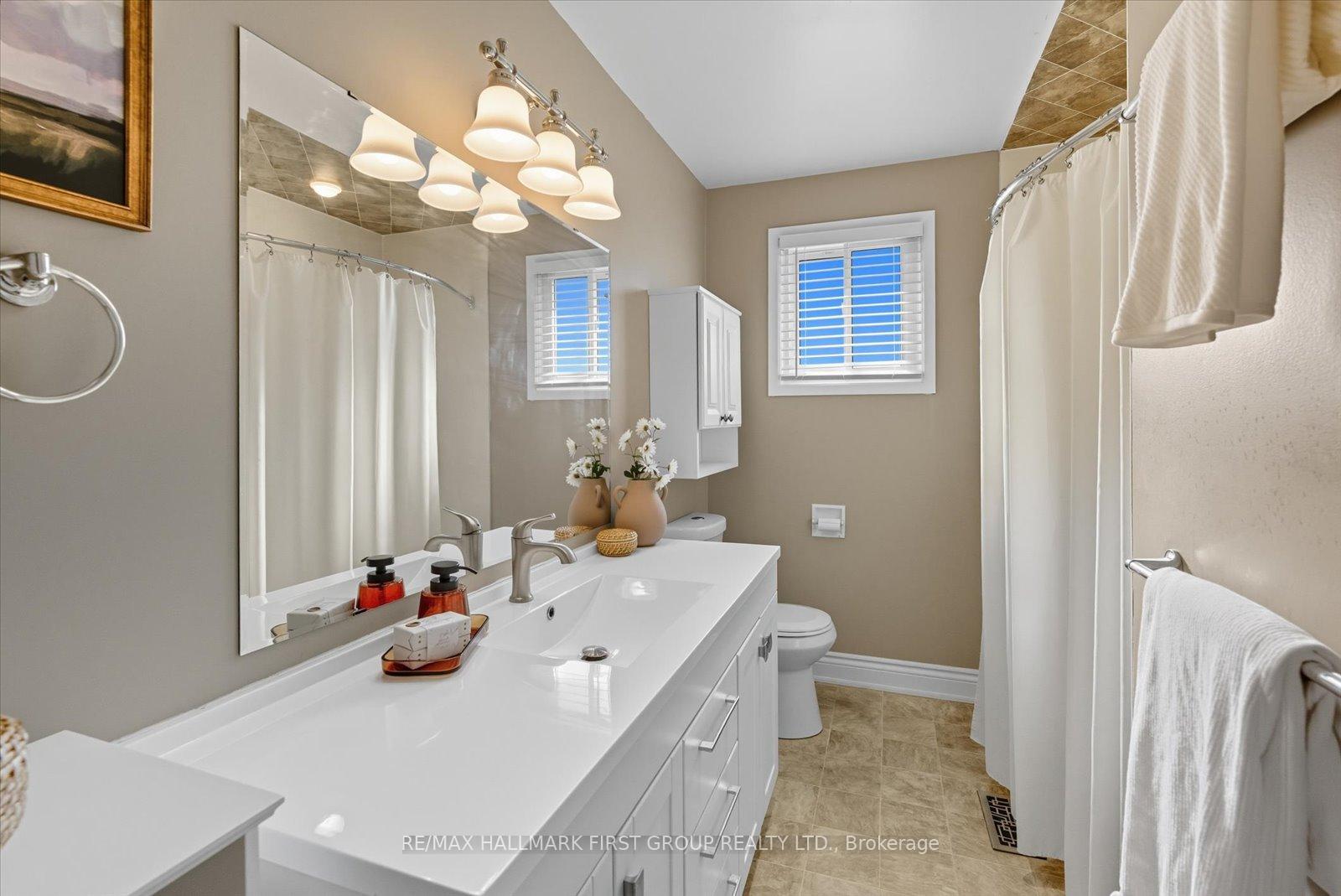 Photo 21 of 7 Spry Avenue, Clarington, Bowmanville — HOMEH