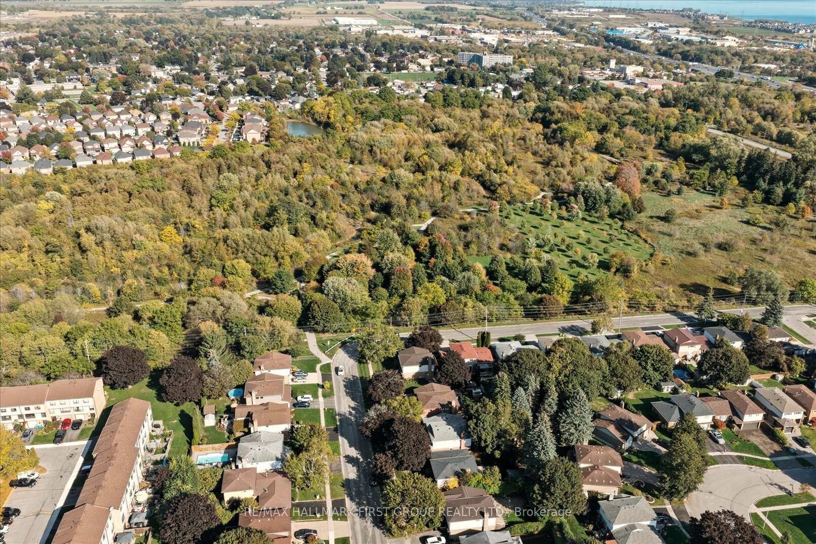 Photo 32 of 7 Spry Avenue, Clarington, Bowmanville — HOMEH