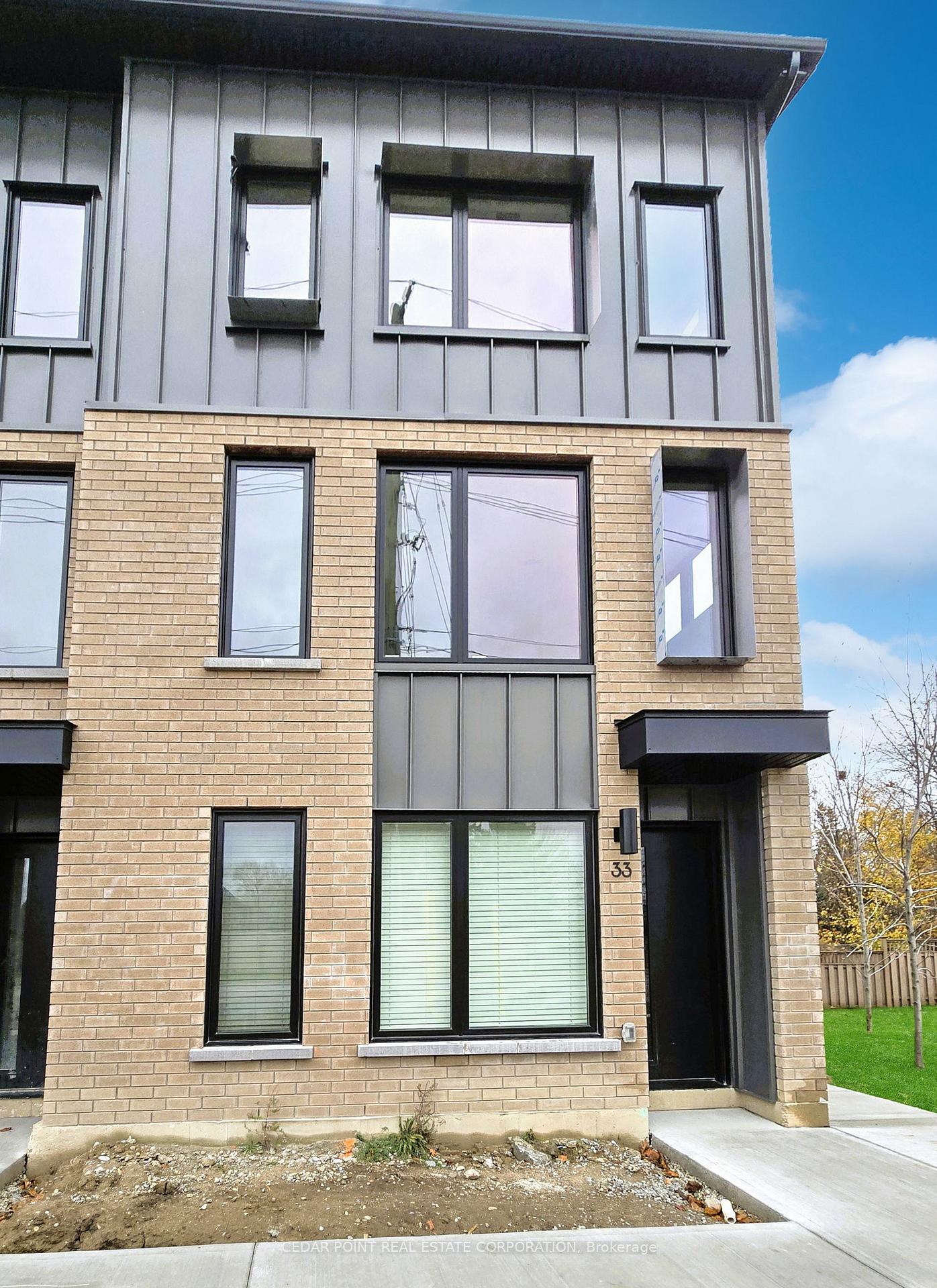 Front of 33 Rainwater Lane