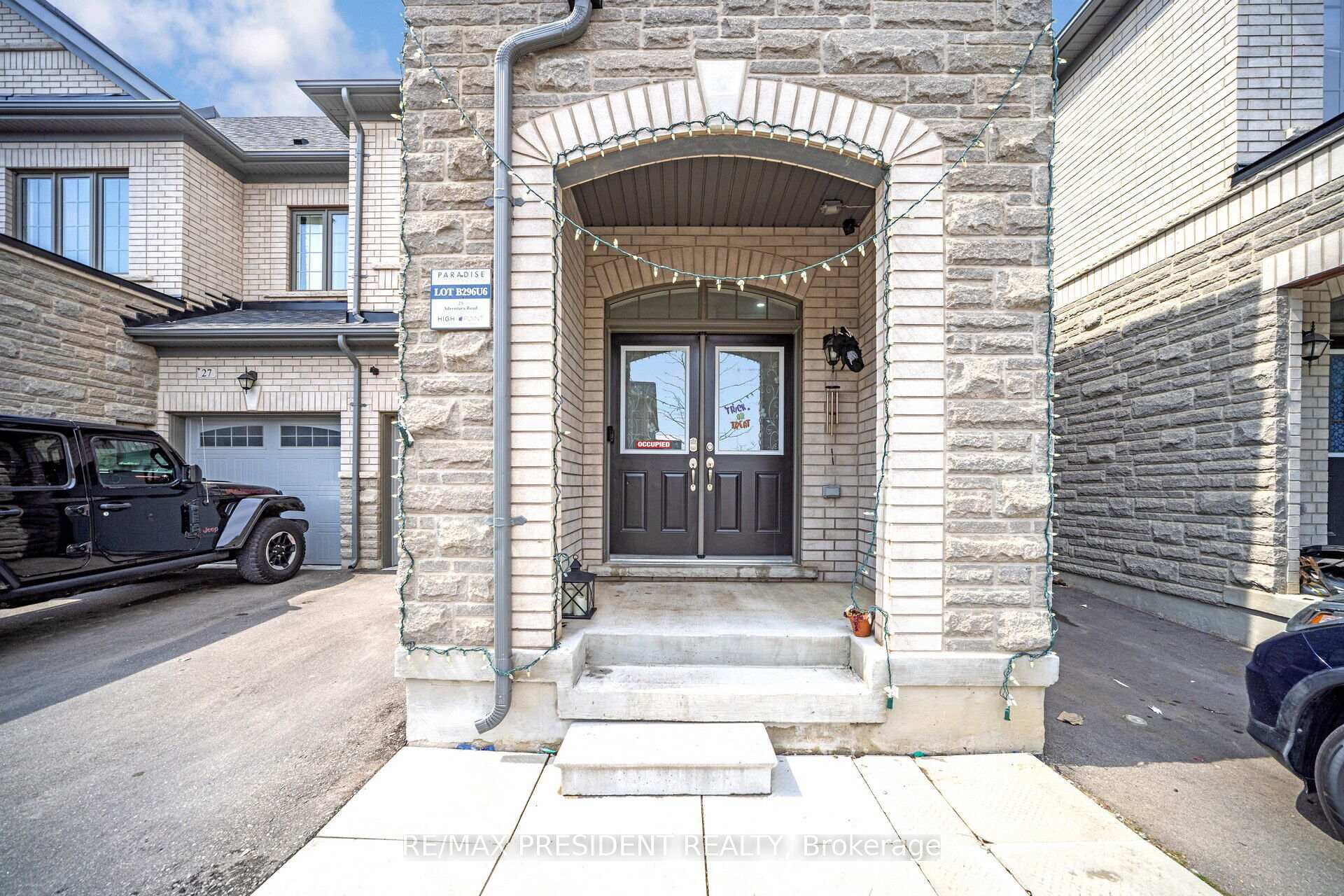 Photo 4 of 25 Adventura Road, Brampton, Northwest Brampton — HOMEH