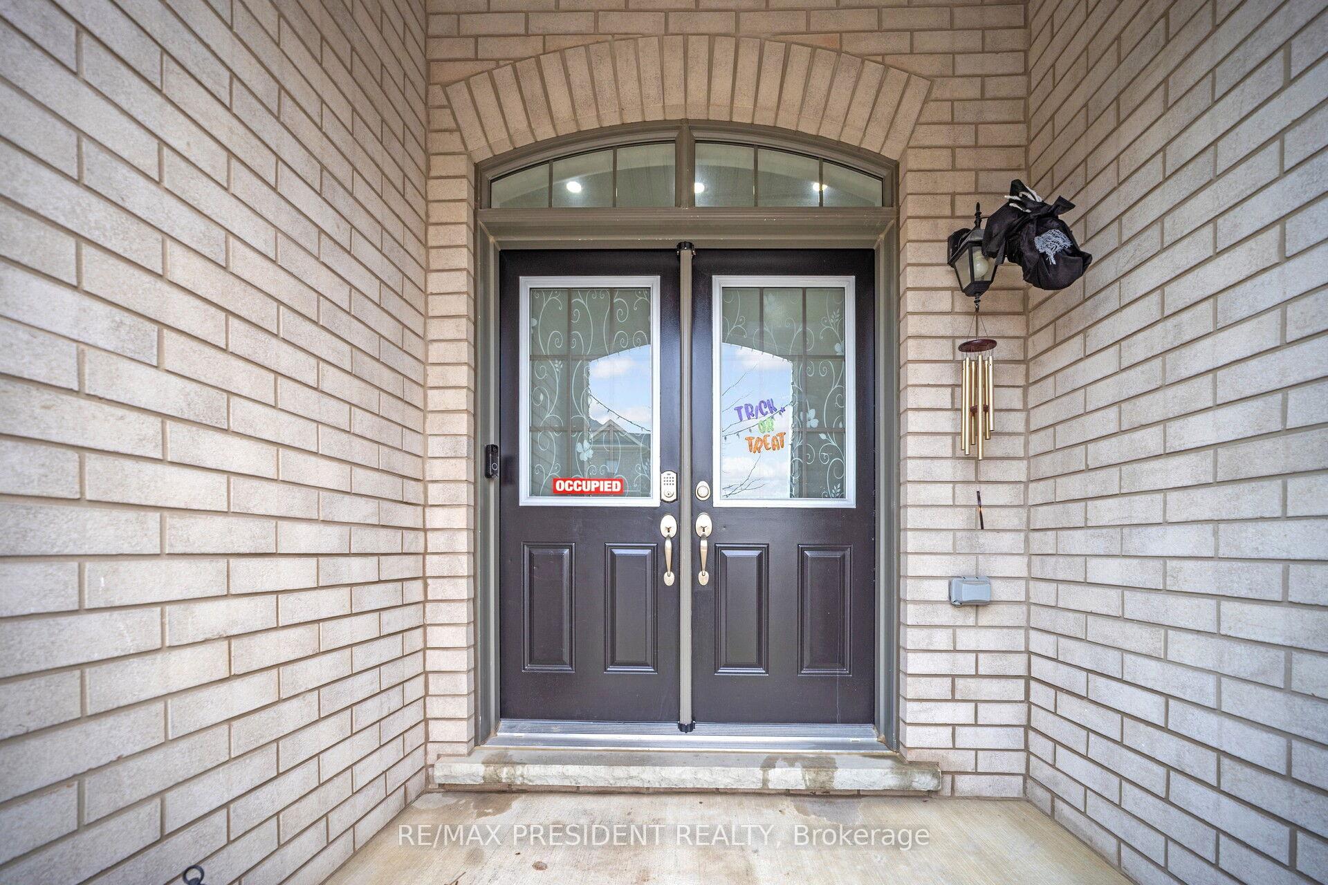 Photo 5 of 25 Adventura Road, Brampton, Northwest Brampton — HOMEH