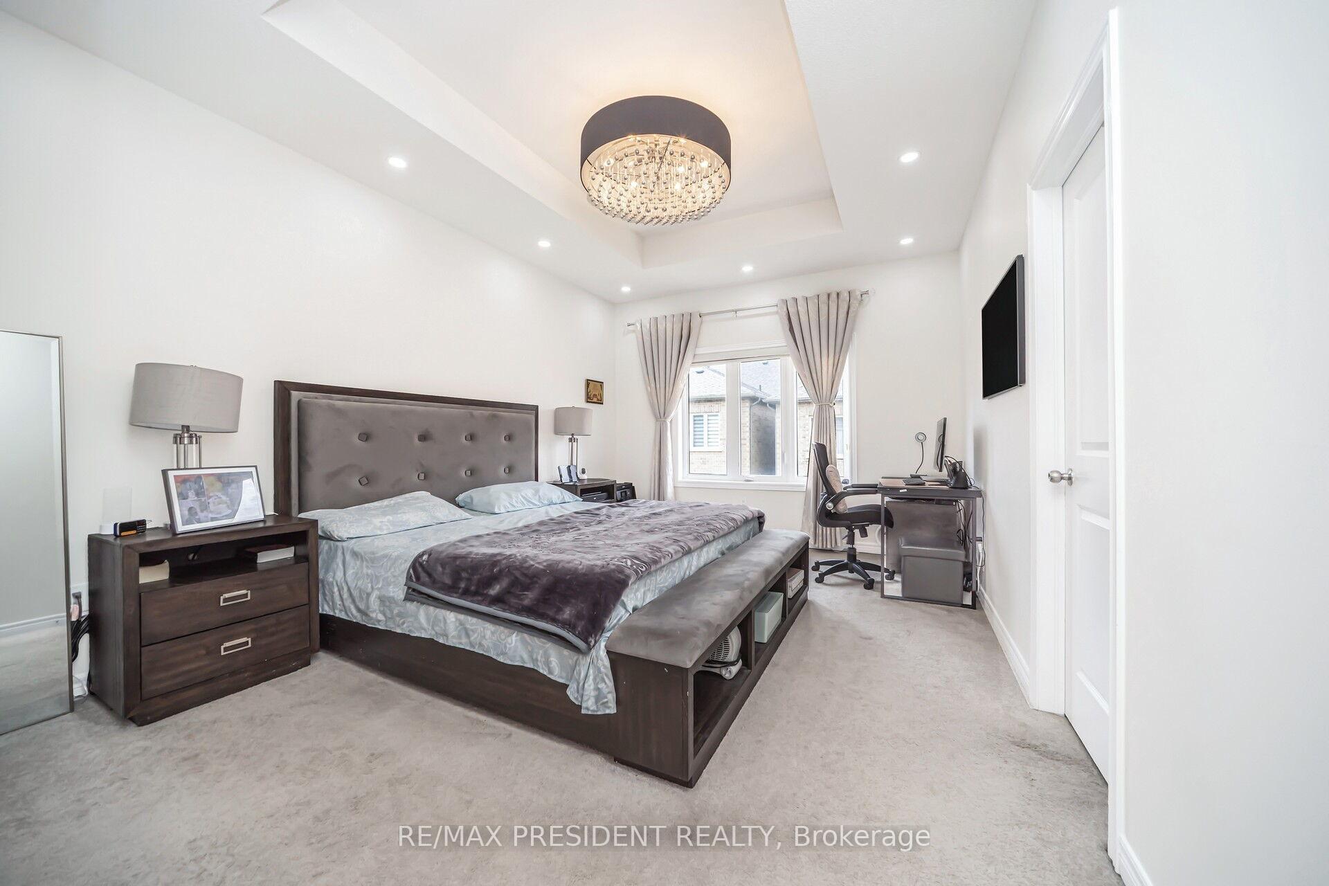 Photo 23 of 25 Adventura Road, Brampton, Northwest Brampton — HOMEH
