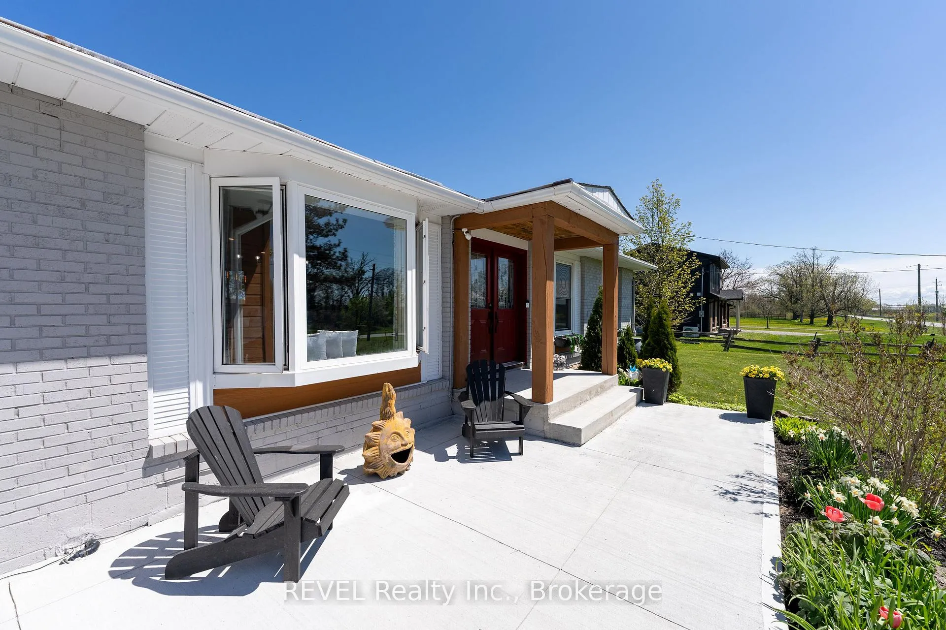Photo 23 of 350 Kemp Road W, Grimsby, Grimsby Escarpment — HOMEH
