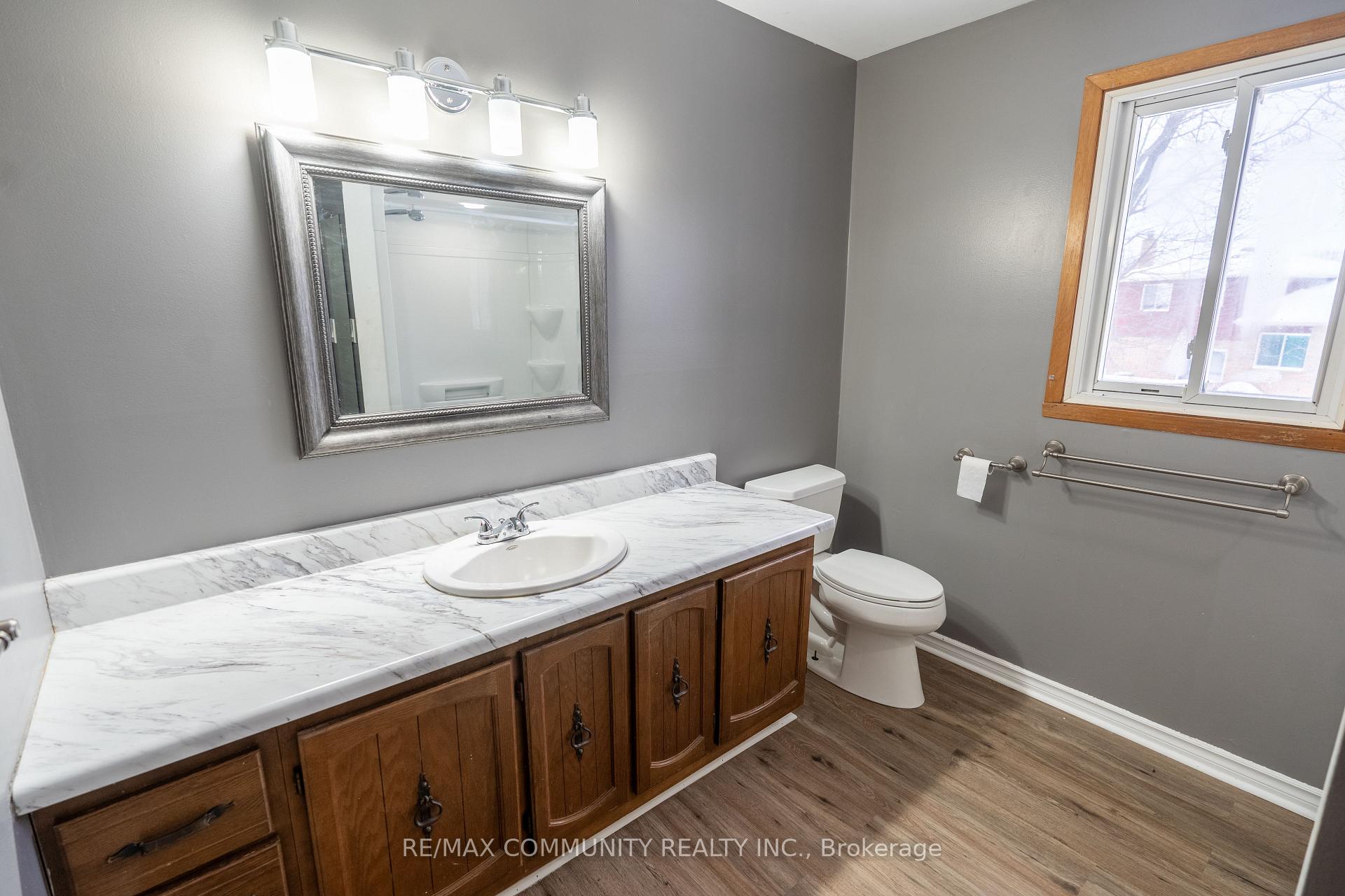 Photo 23 of 586 Lynwood Drive, Cornwall — HOMEH
