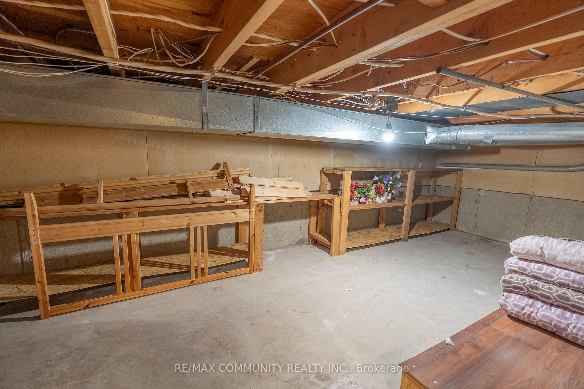 Photo 32 of 586 Lynwood Drive, Cornwall — HOMEH