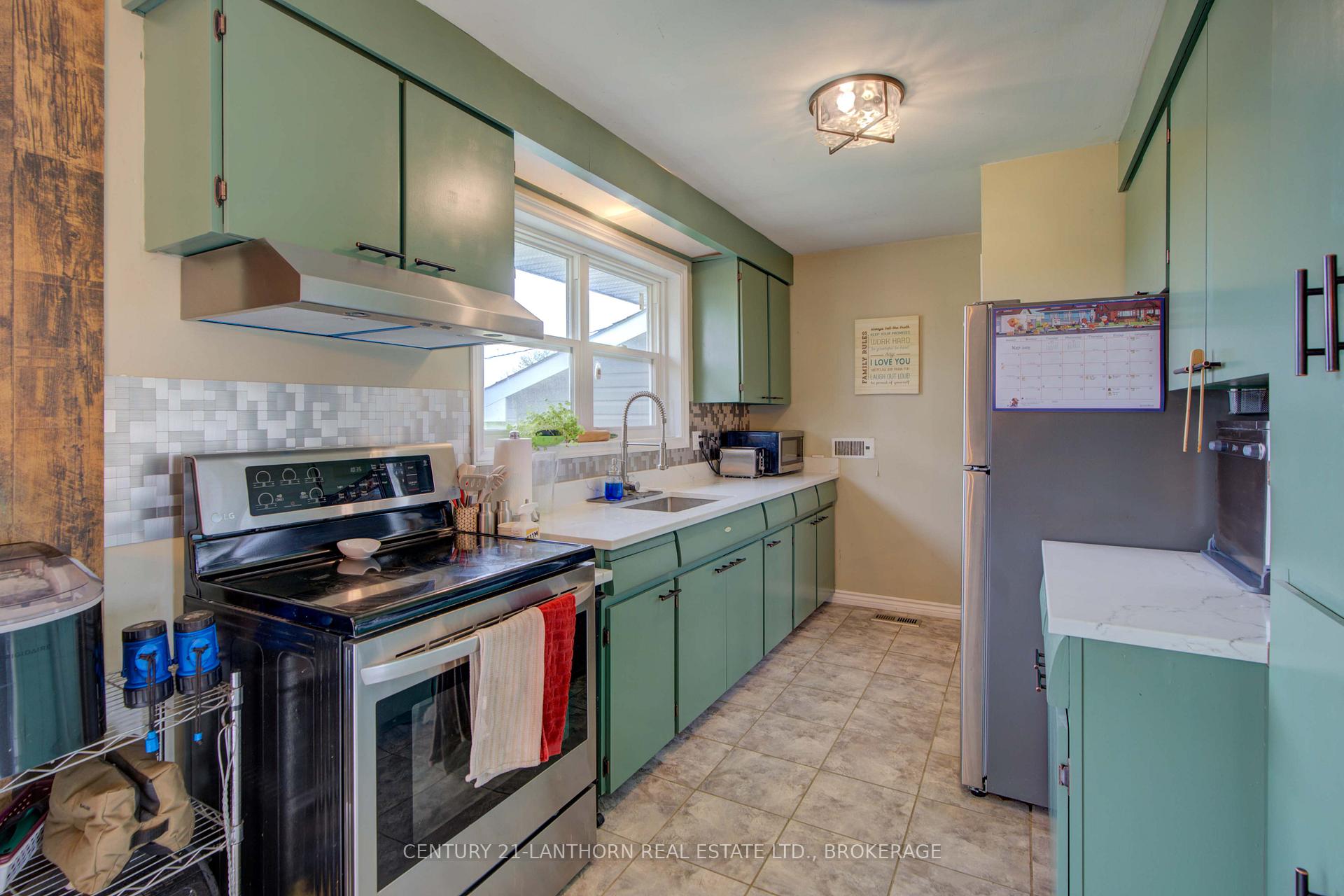 Photo 17 of 5054 Colebrook Road, Frontenac, Frontenac South — HOMEH
