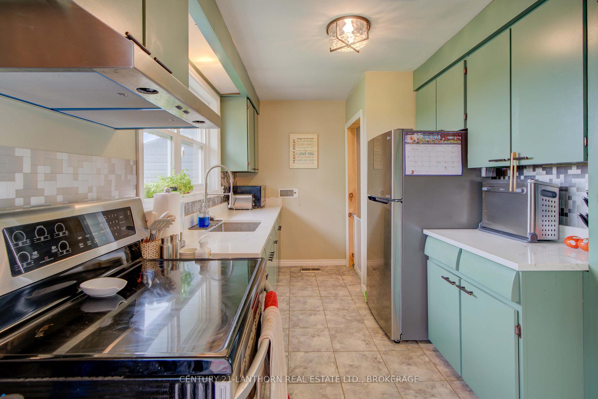 Photo 18 of 5054 Colebrook Road, Frontenac, Frontenac South — HOMEH
