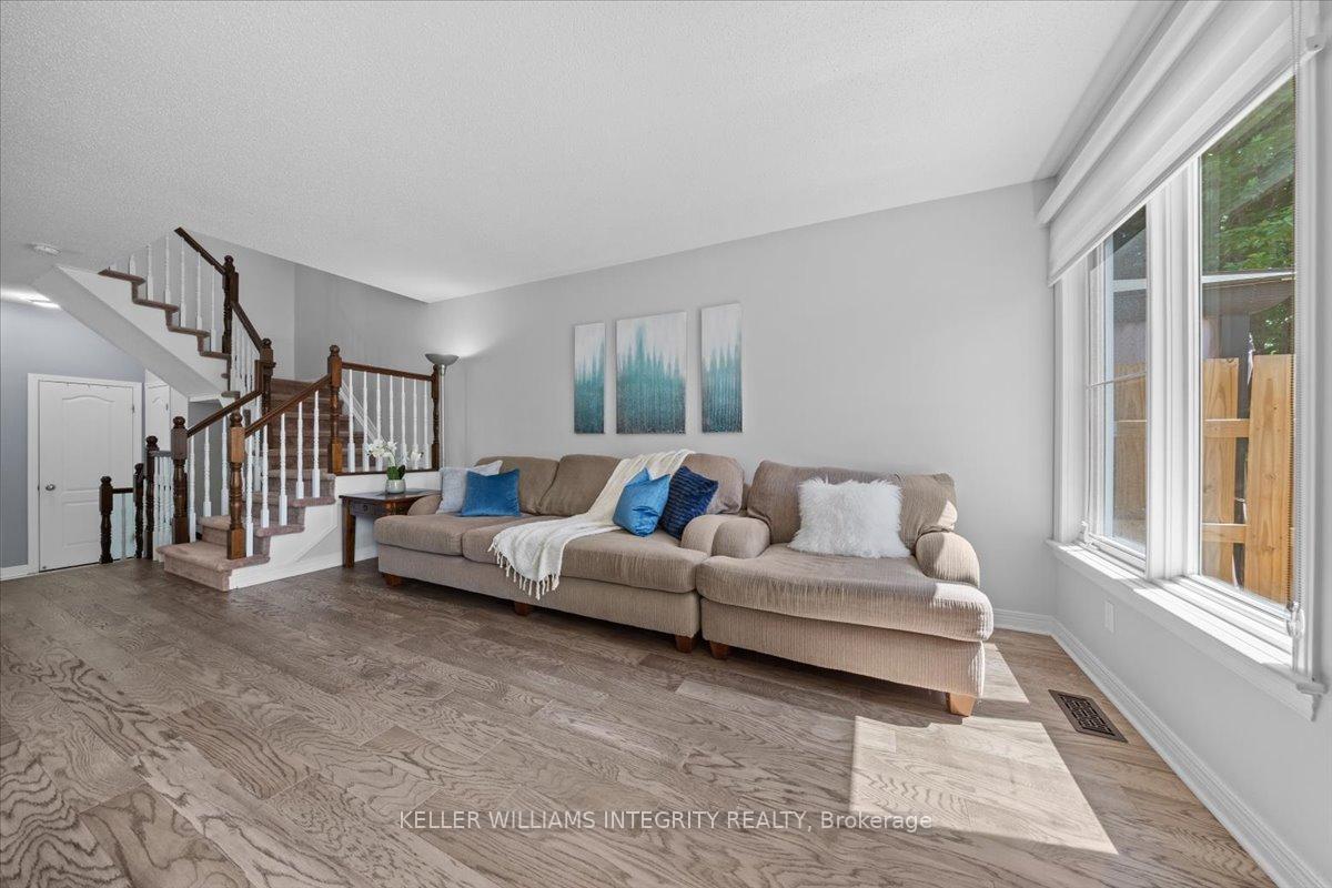 Photo 10 of 82 Redpath Drive, Ottawa, Barrhaven East — HOMEH