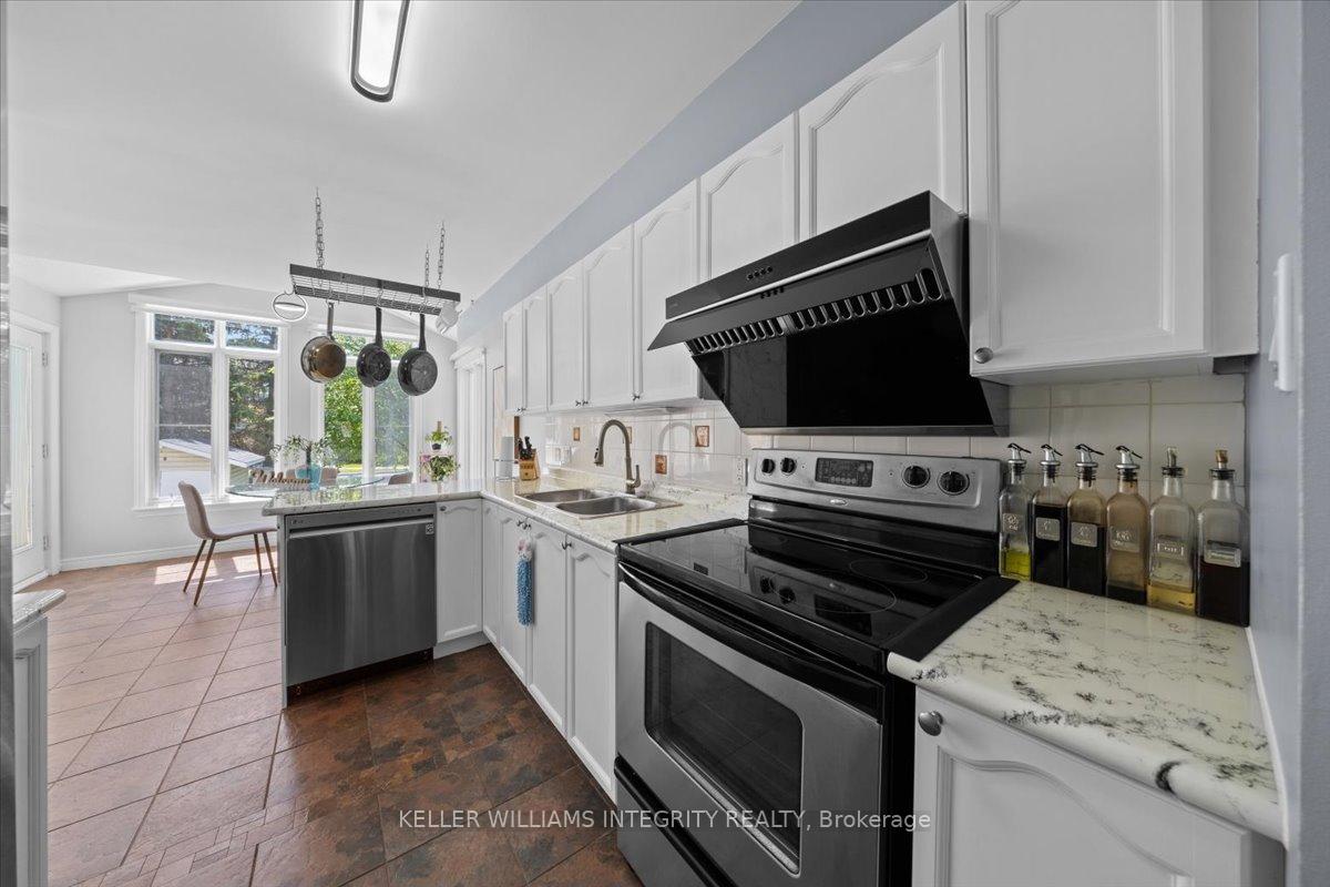 Photo 14 of 82 Redpath Drive, Ottawa, Barrhaven East — HOMEH