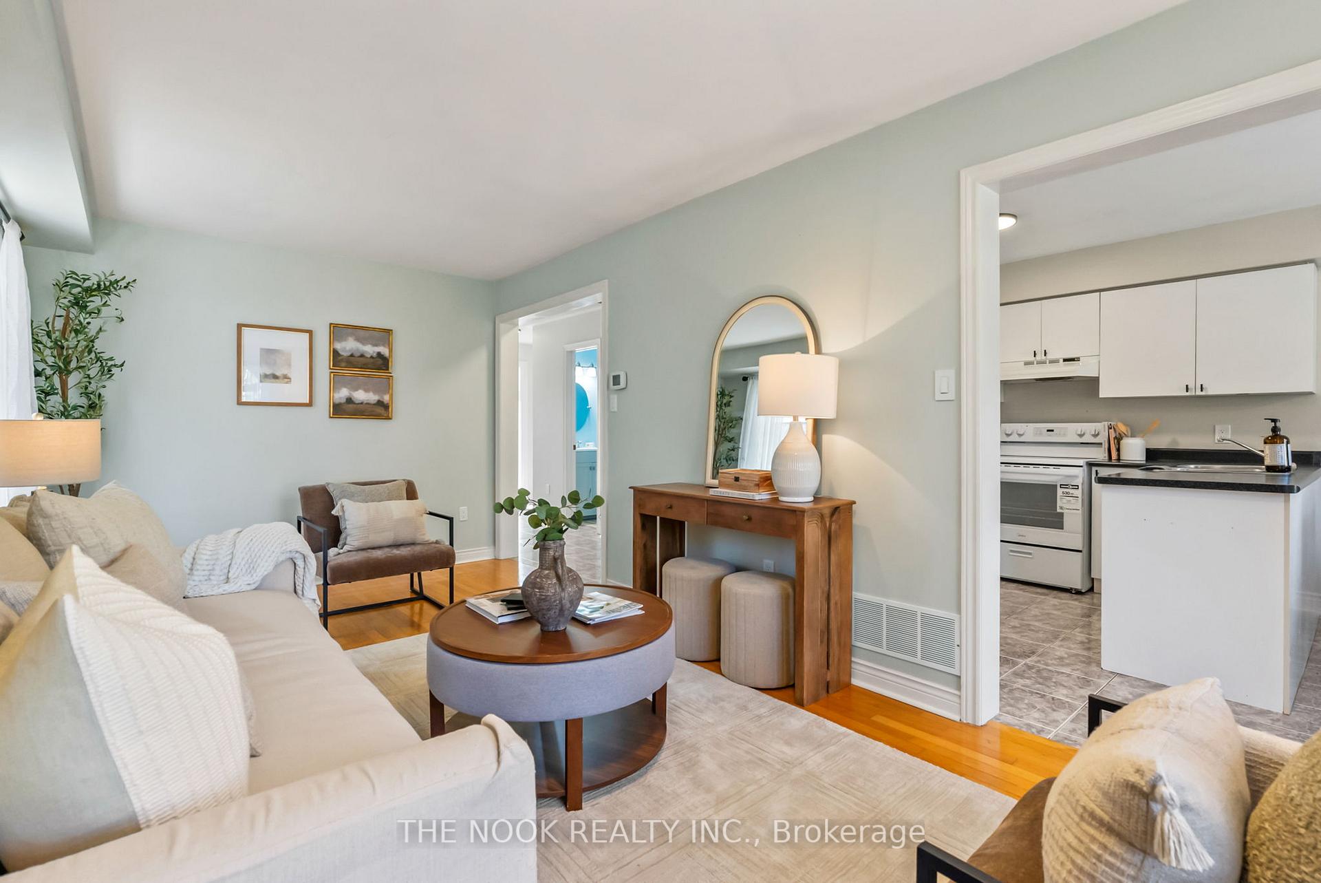 Photo 9 of 4 Hearthstone Crescent, Clarington, Courtice — HOMEH