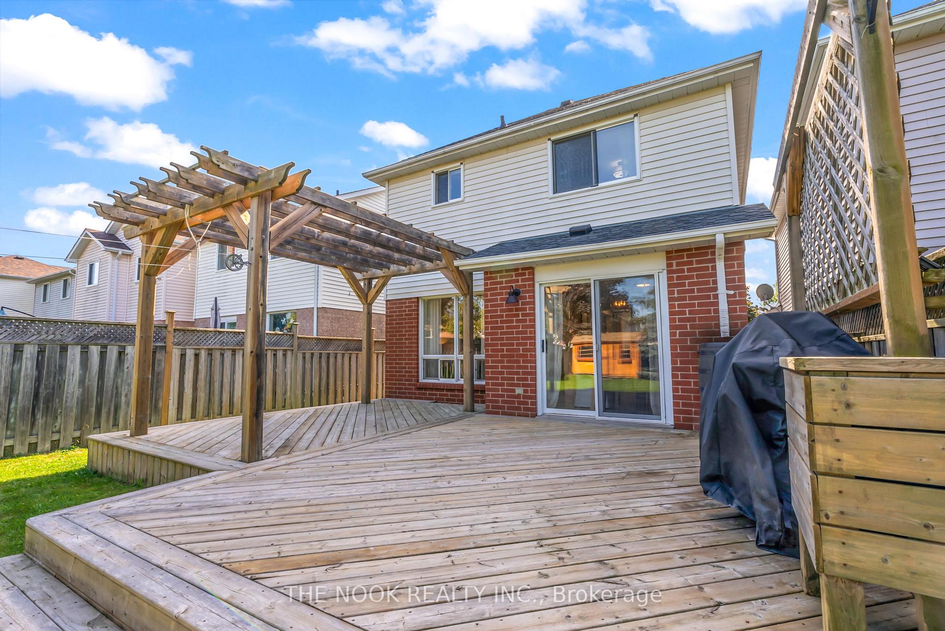 Photo 45 of 4 Hearthstone Crescent, Clarington, Courtice — HOMEH