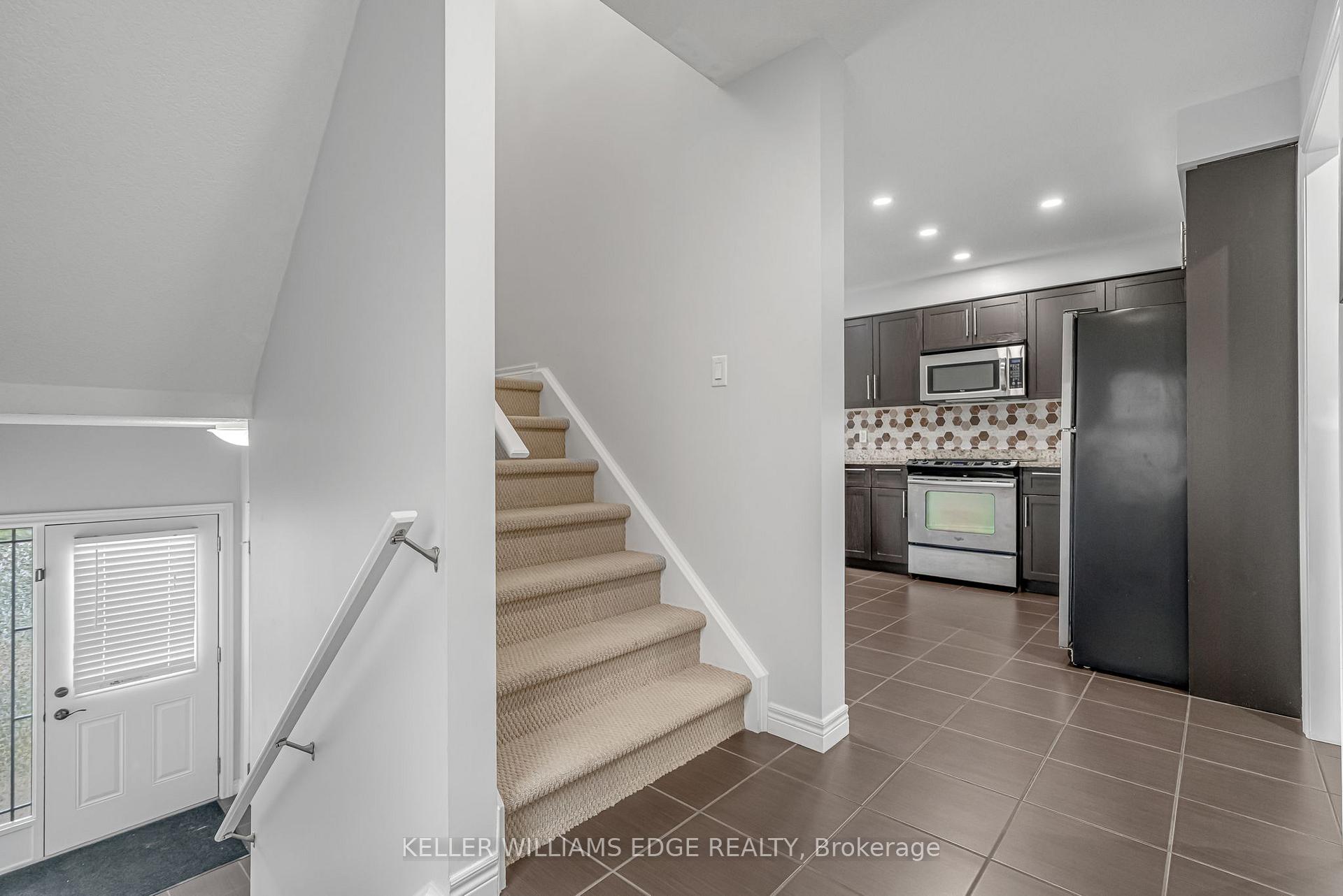 Photo 6 of 19 Oakes Crescent, Guelph, Grange Road — HOMEH