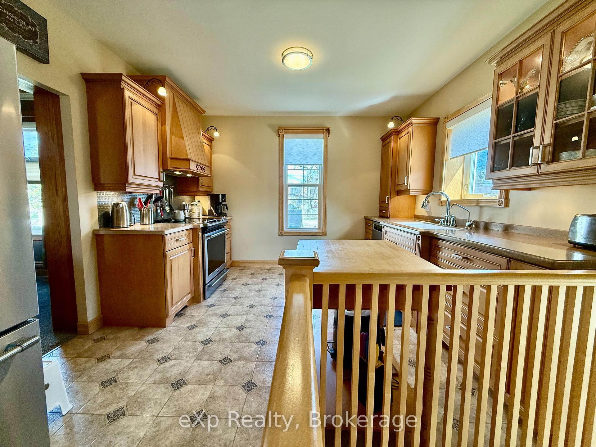 Photo 11 of 557 12th Avenue, Hanover — HOMEH