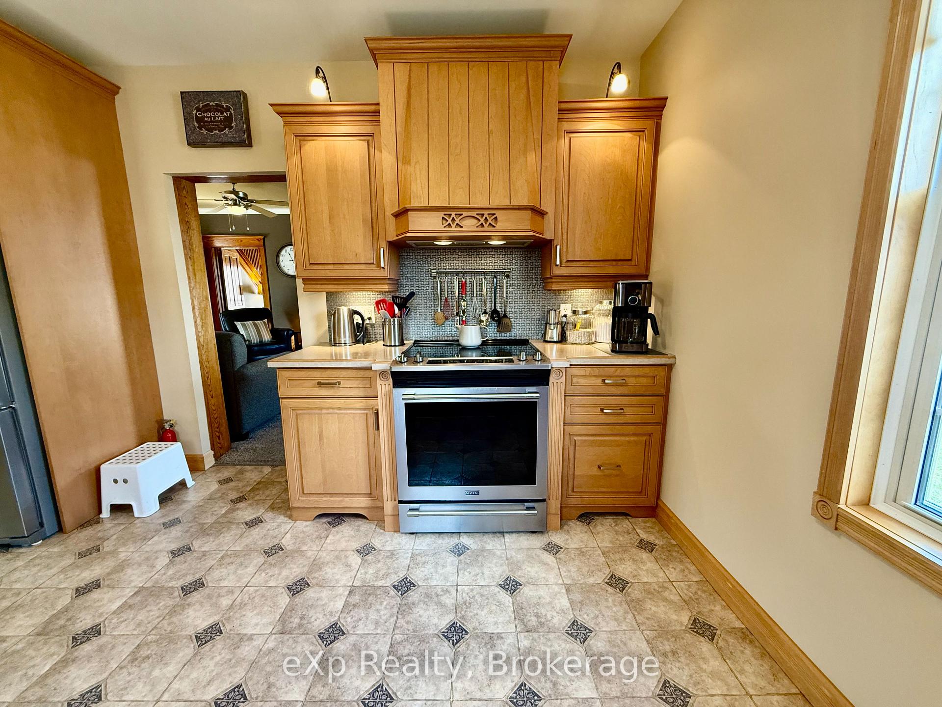 Photo 13 of 557 12th Avenue, Hanover — HOMEH