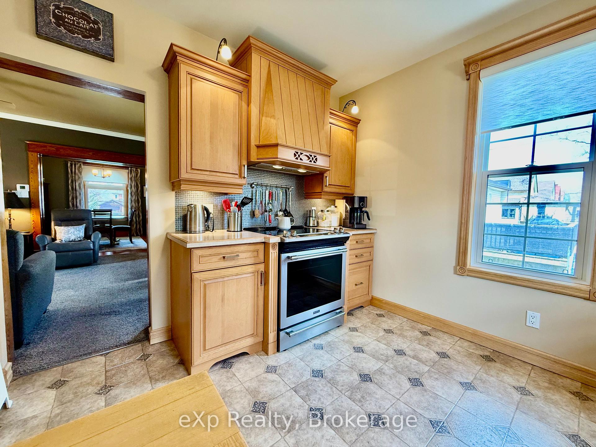 Photo 14 of 557 12th Avenue, Hanover — HOMEH