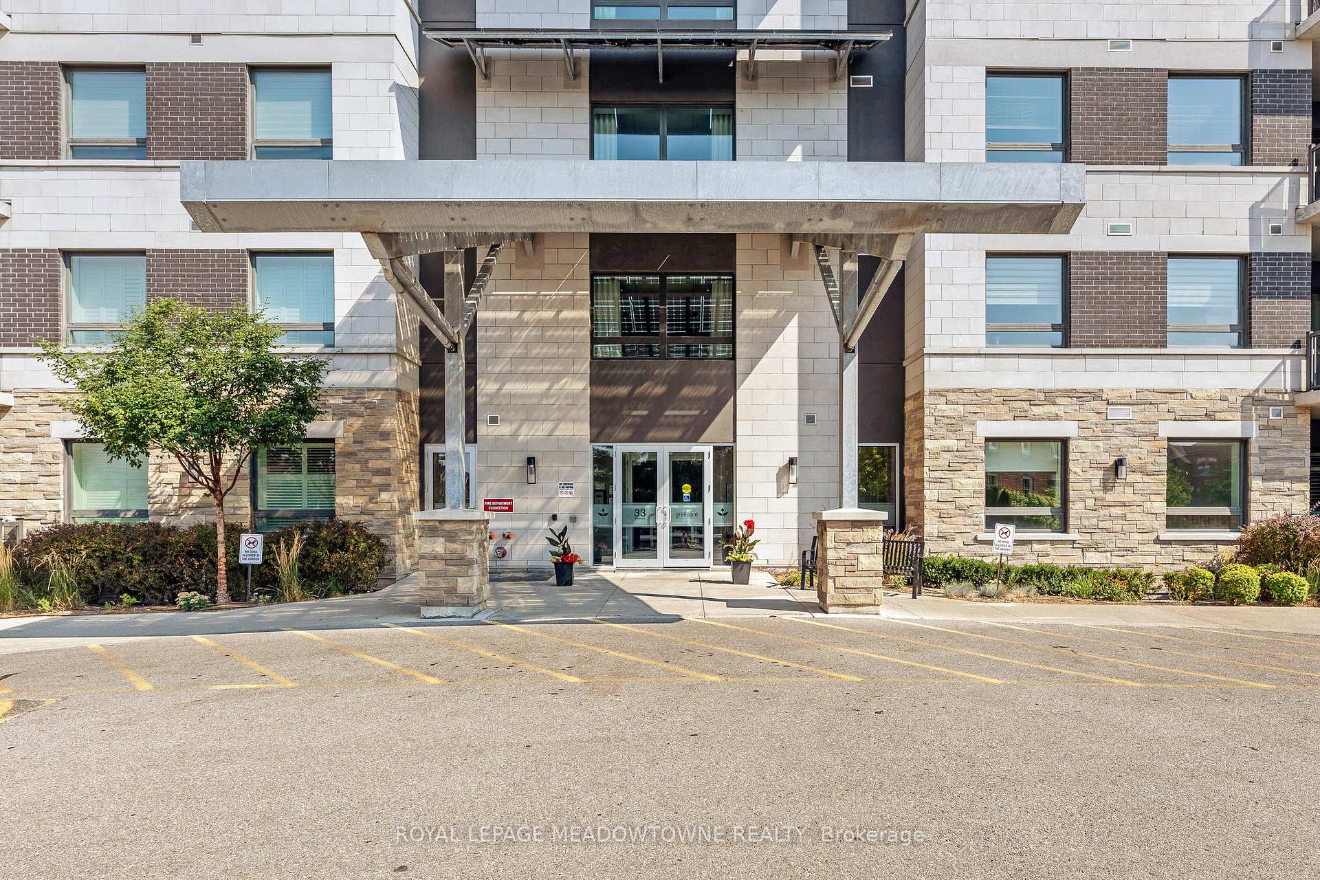 Photo 23 of Unit 310, 33 Whitmer Street, Milton, Scott — HOMEH