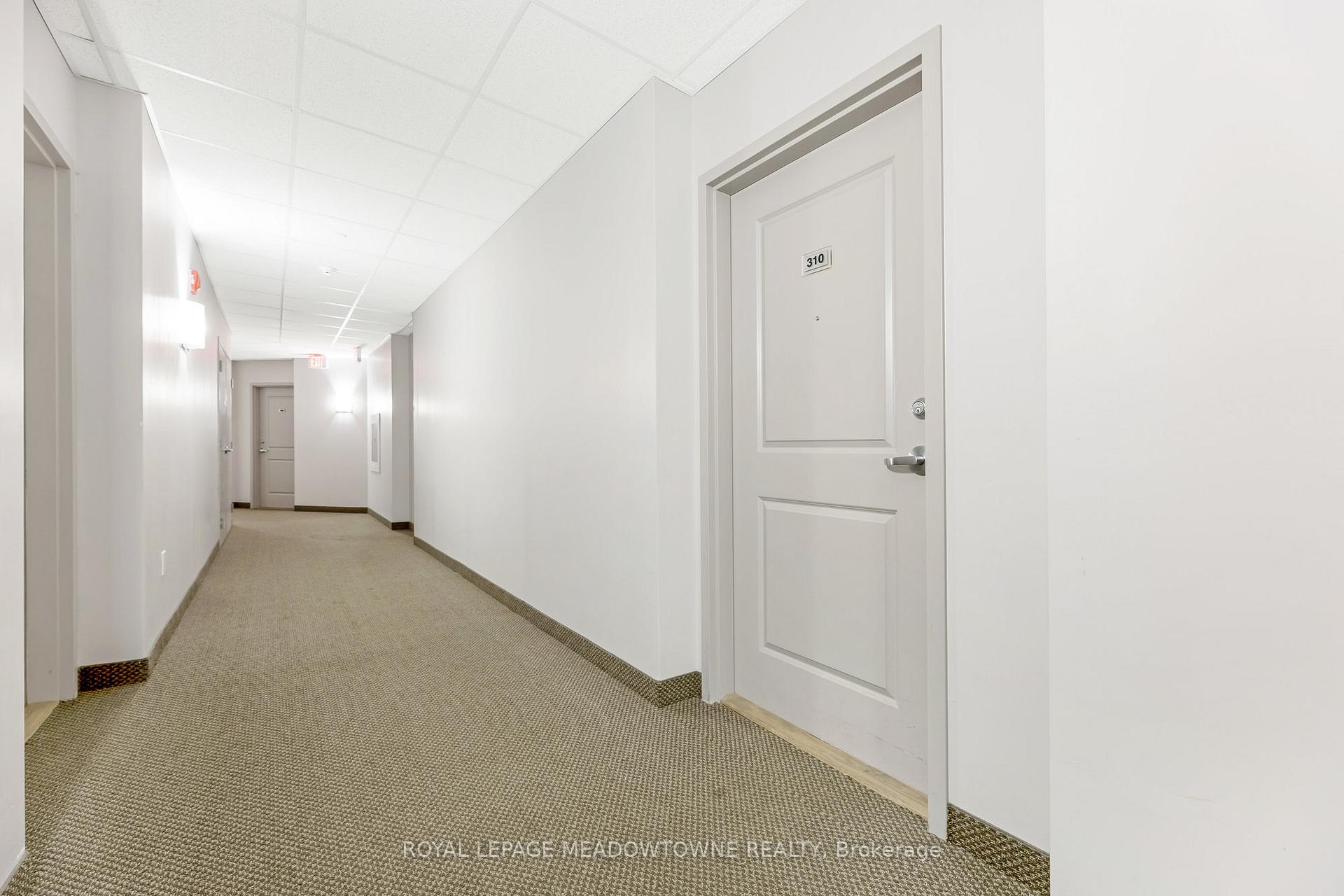 Photo 4 of Unit 310, 33 Whitmer Street, Milton, Scott — HOMEH