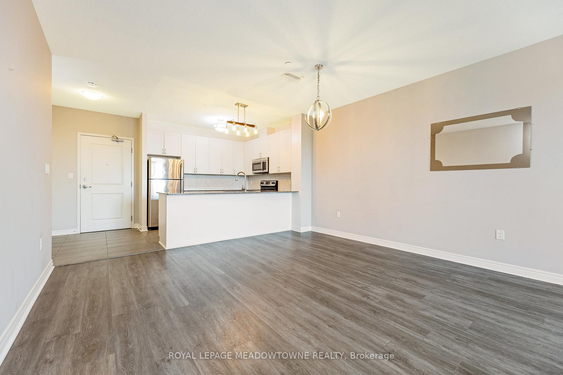 Photo 7 of Unit 310, 33 Whitmer Street, Milton, Scott — HOMEH